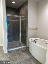 KING FARM - Residential Lease