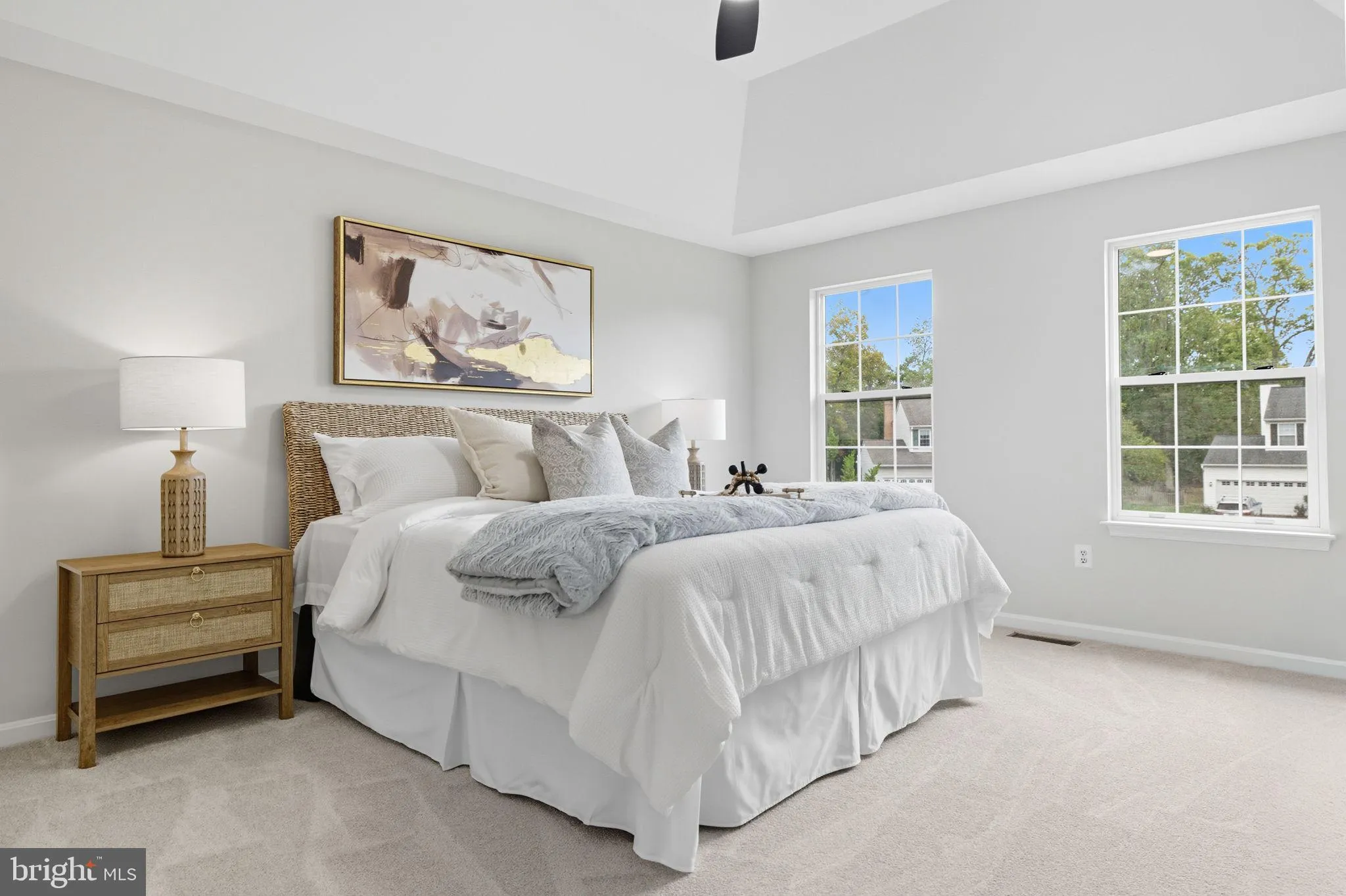 Ashburn, Virginia 20147, United States, 4 Bedrooms Bedrooms, ,4 BathroomsBathrooms,Residential,Contingent,226567