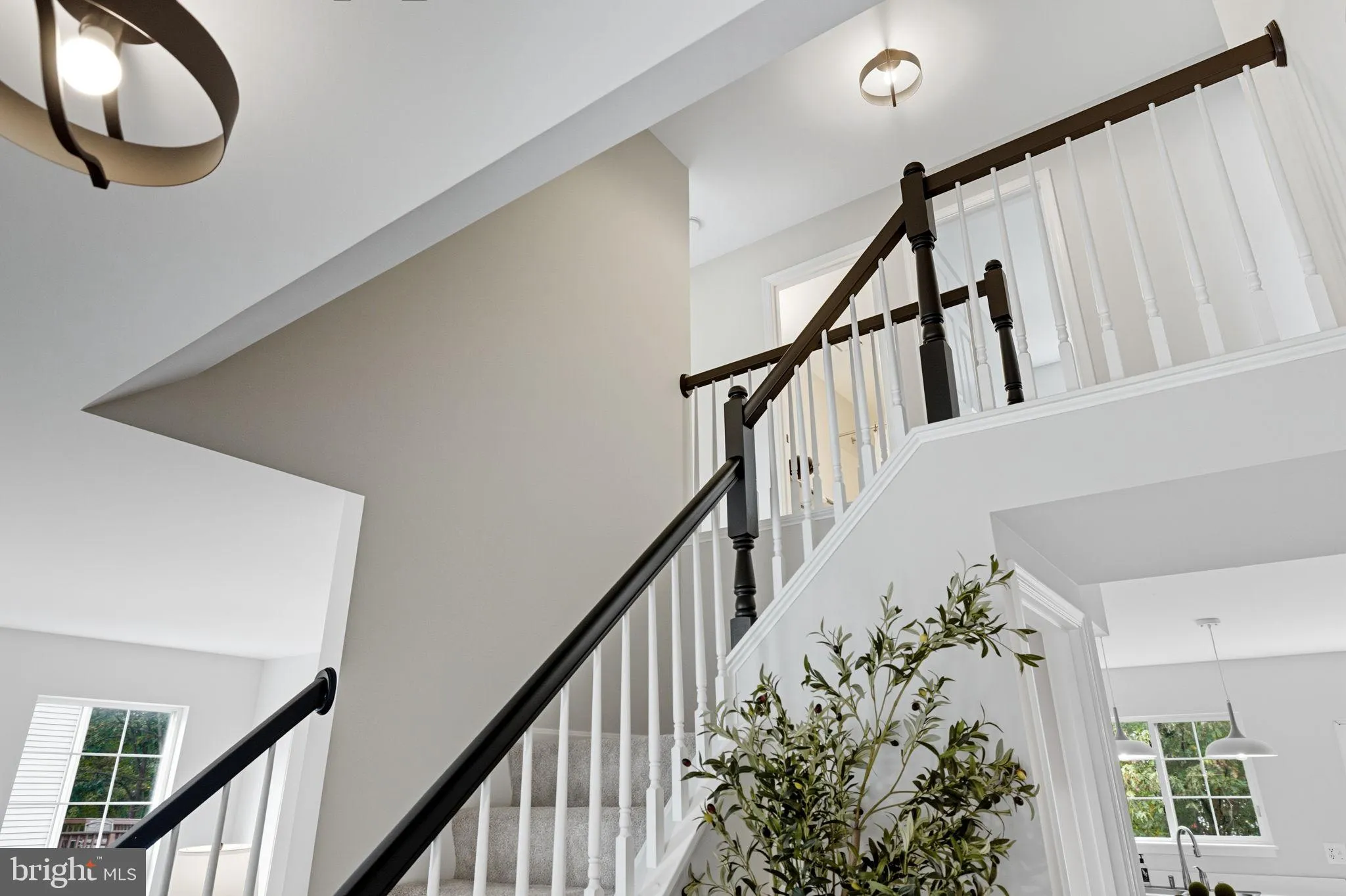 Ashburn, Virginia 20147, United States, 4 Bedrooms Bedrooms, ,4 BathroomsBathrooms,Residential,Contingent,226567