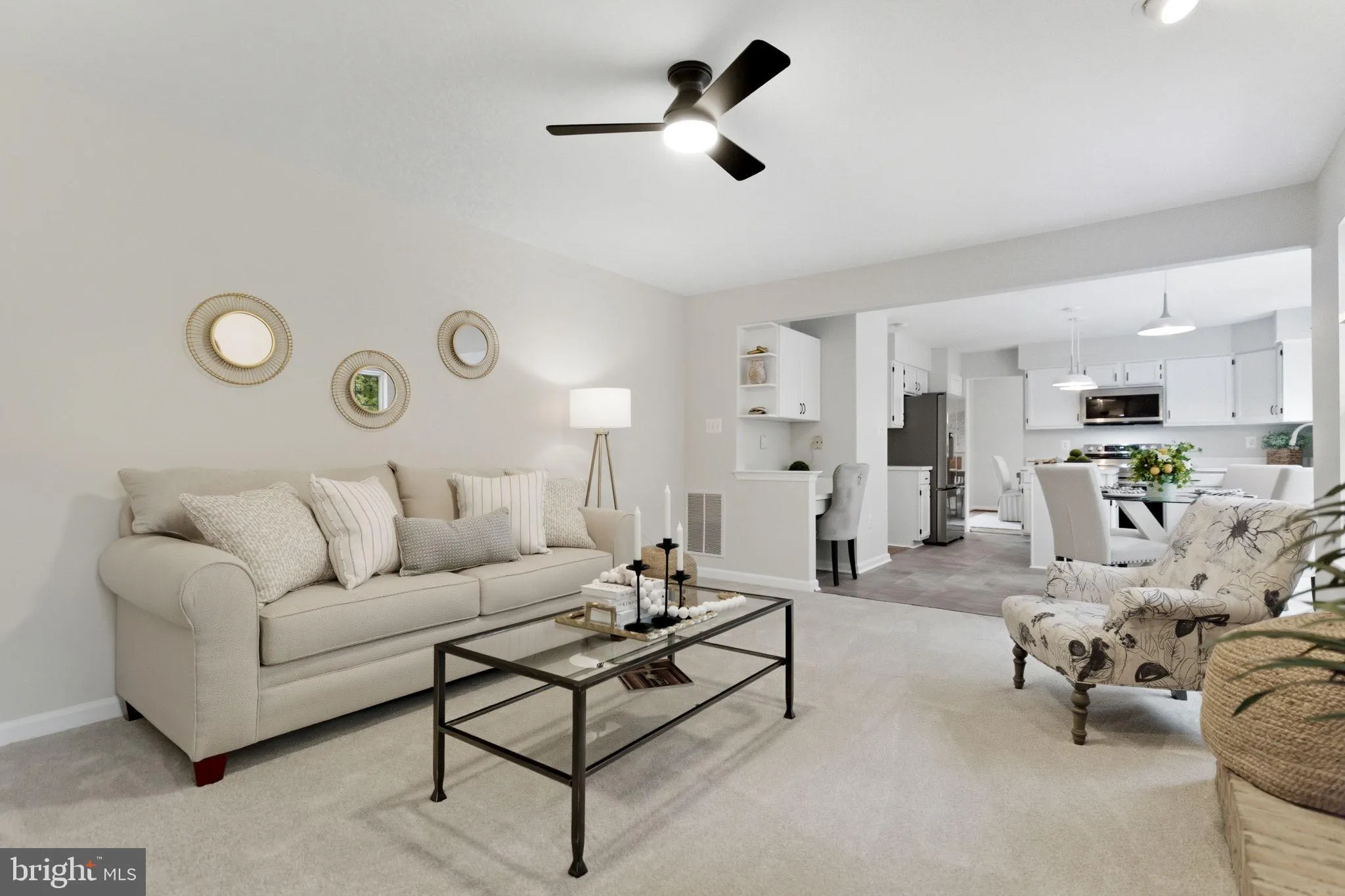 Ashburn, Virginia 20147, United States, 4 Bedrooms Bedrooms, ,4 BathroomsBathrooms,Residential,Contingent,226567