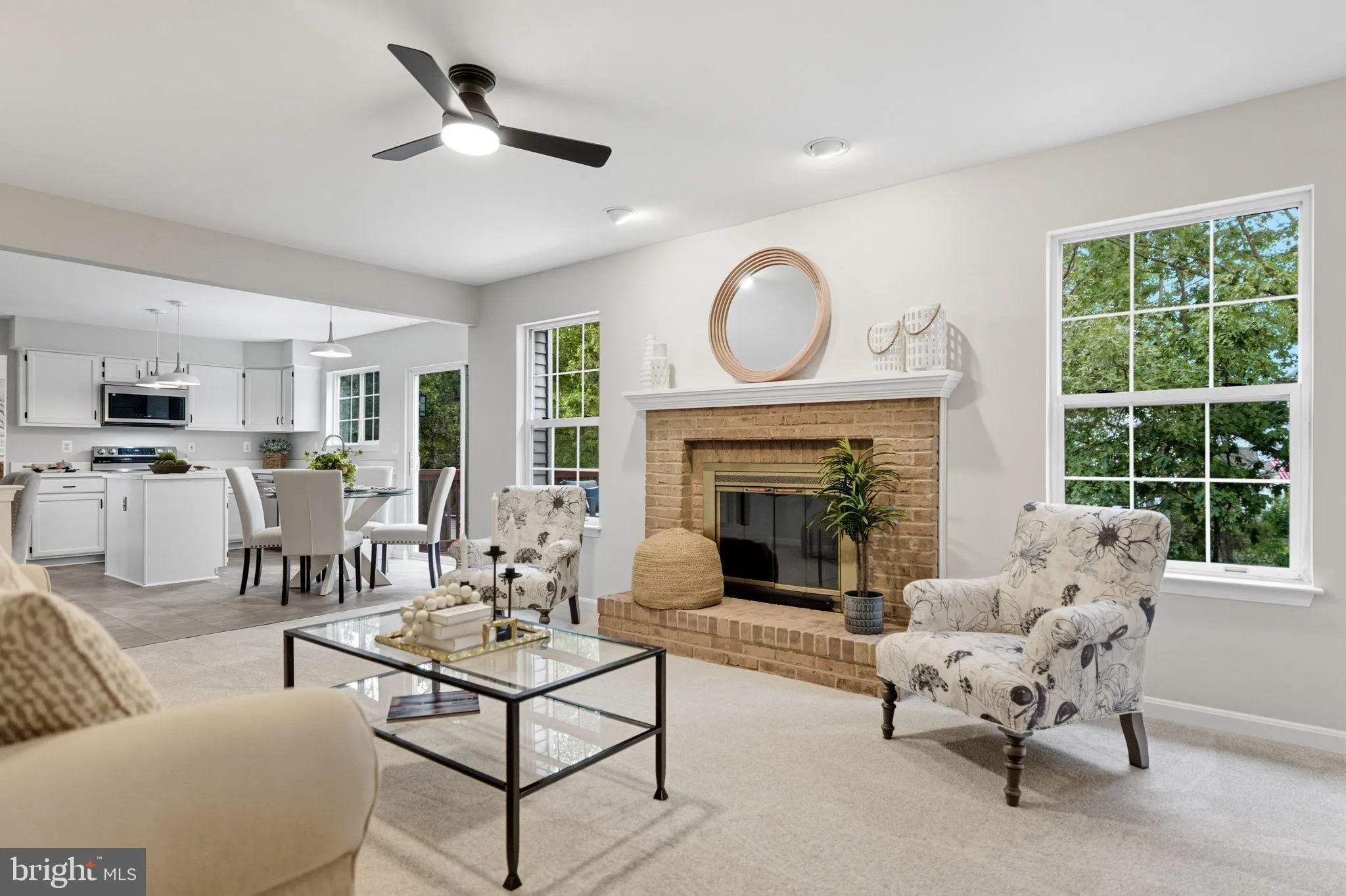 Ashburn, Virginia 20147, United States, 4 Bedrooms Bedrooms, ,4 BathroomsBathrooms,Residential,Contingent,226567