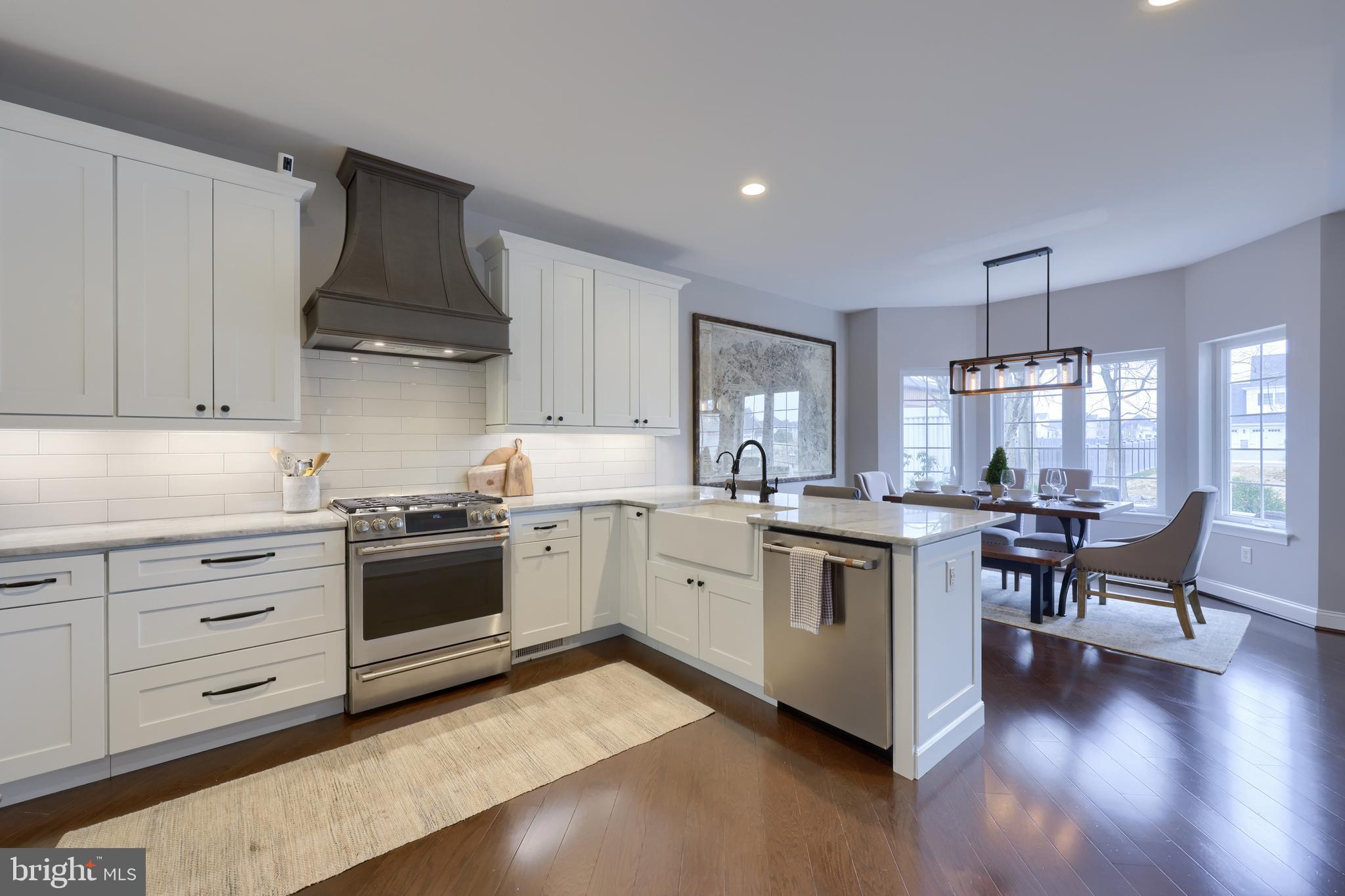1081 STILLWOOD CIRCLE