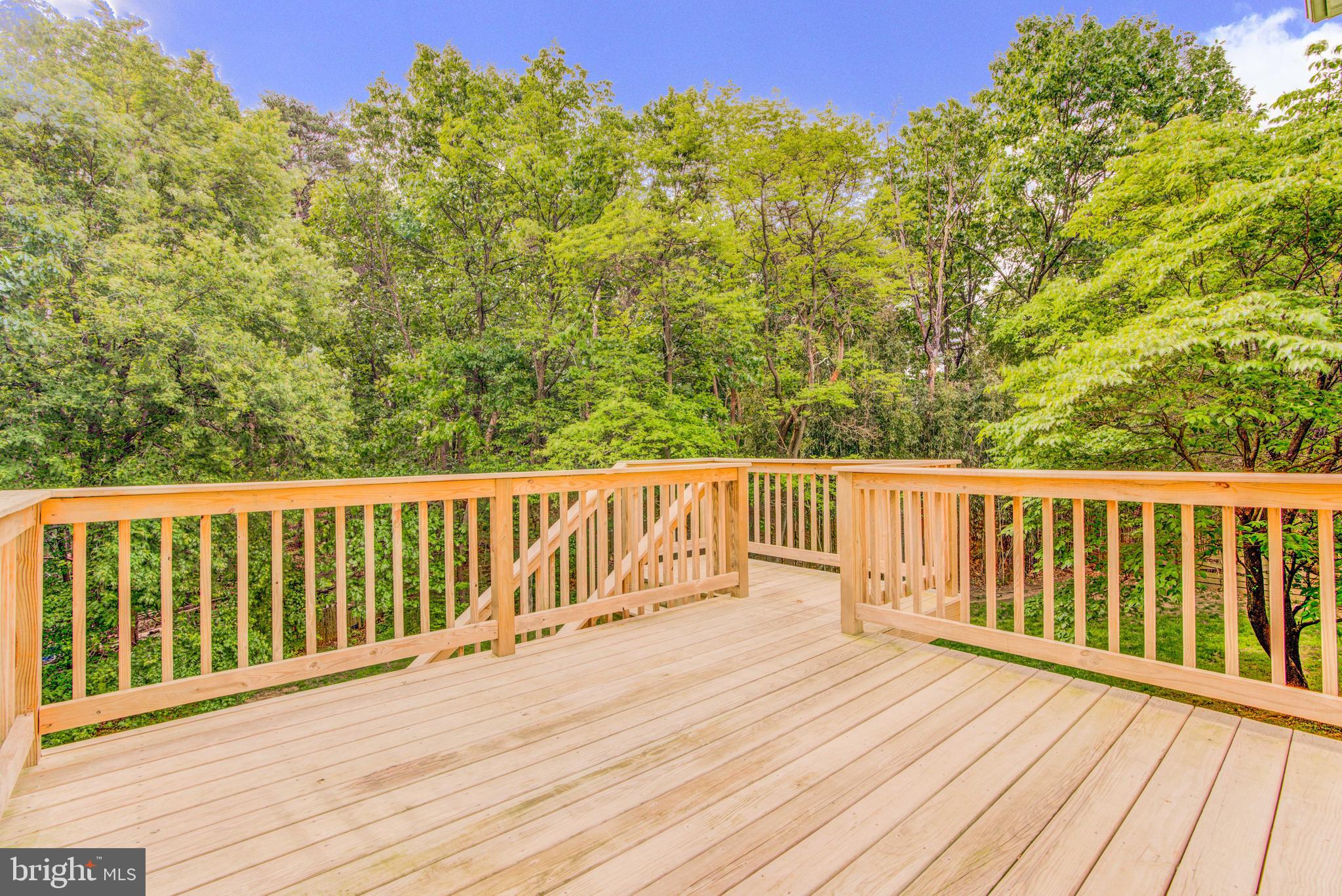 RIDGEFIELD - Residential