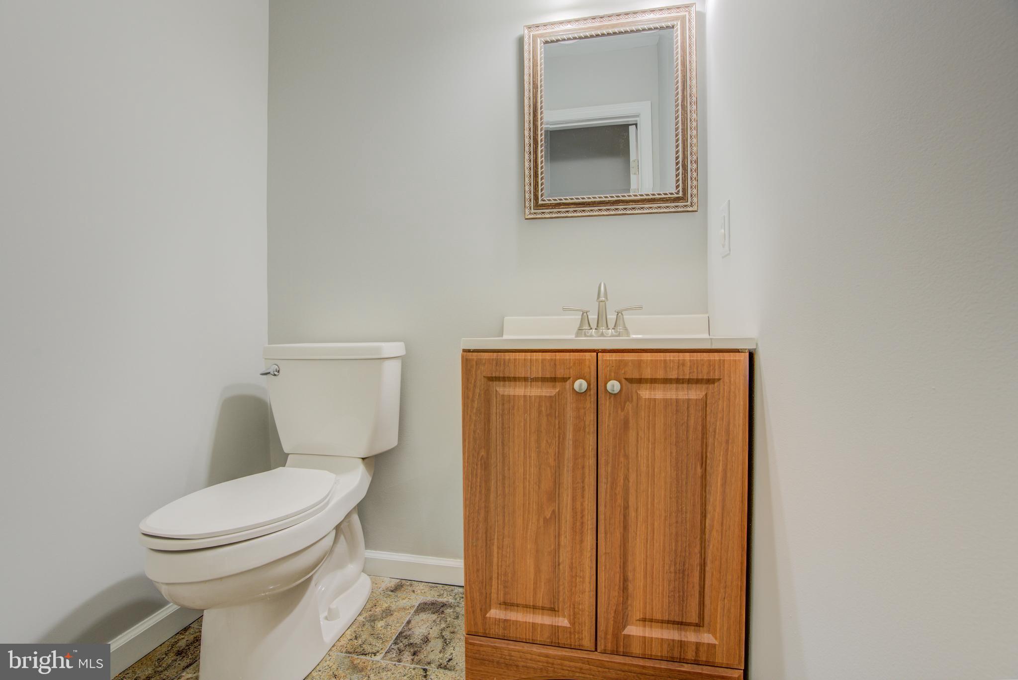 RIDGEFIELD - Residential