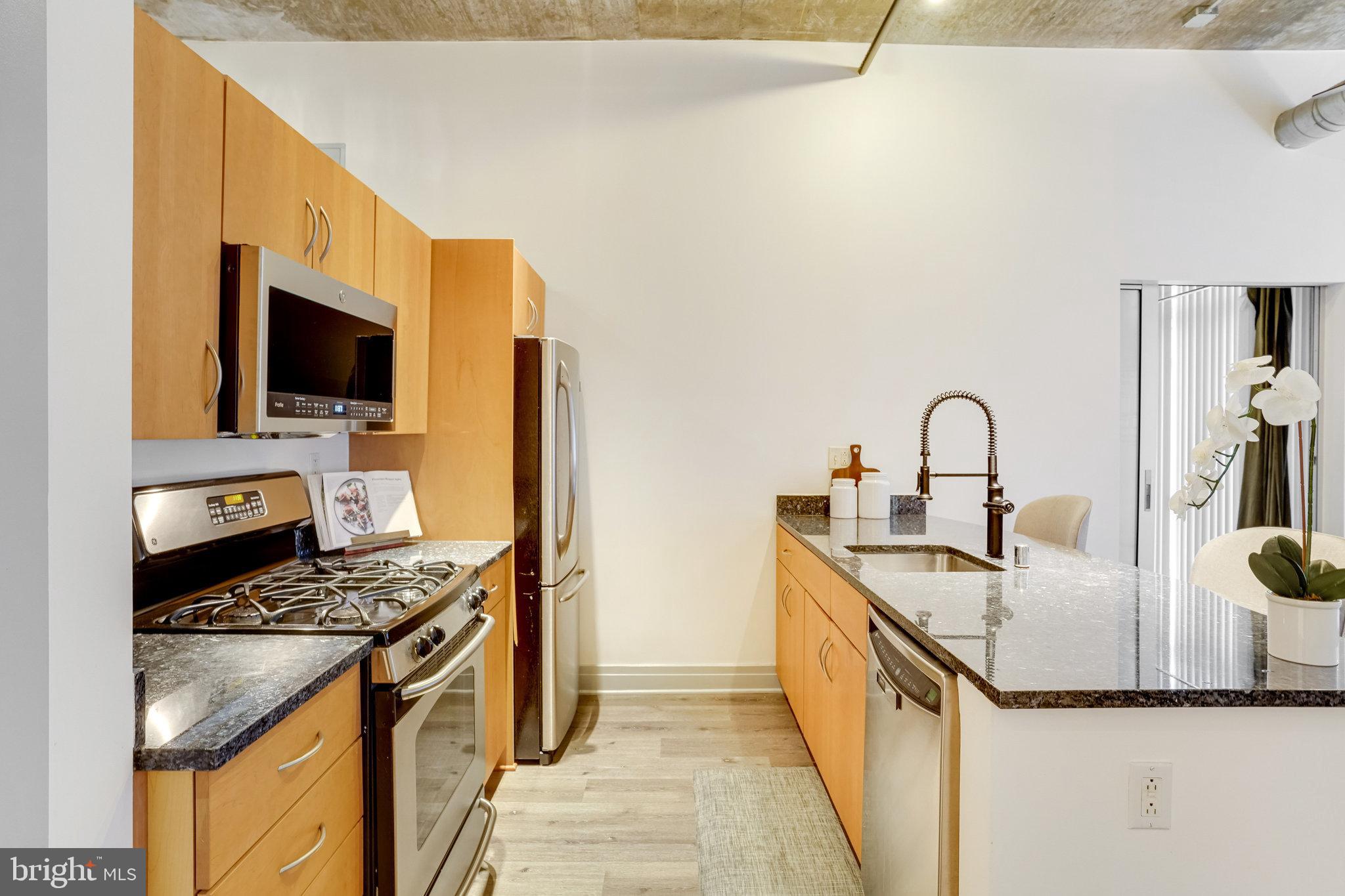301 MASSACHUSETTS AVENUE NW 102
