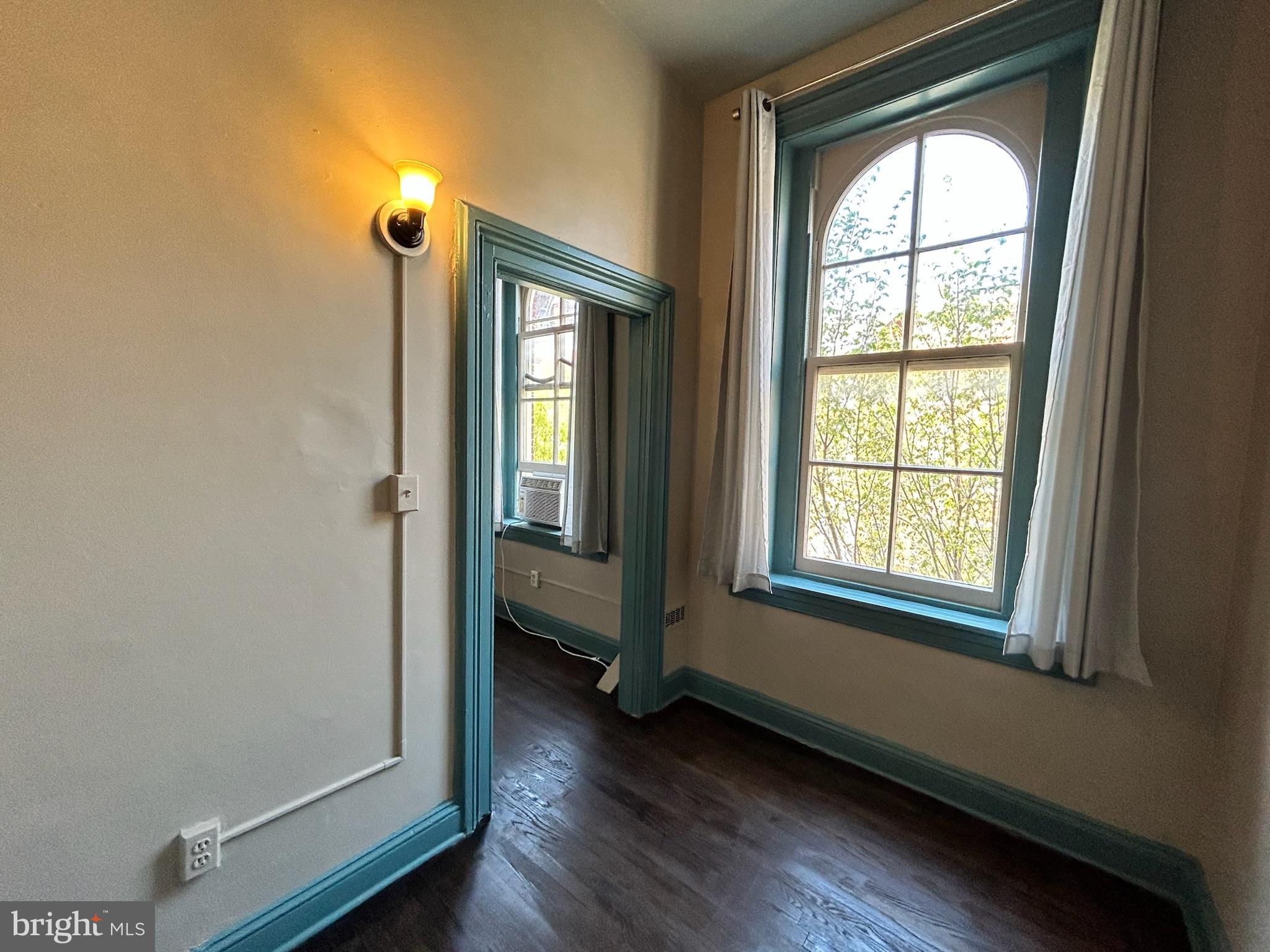 MOUNT VERNON PLACE HISTORIC DISTRICT - Residential Lease