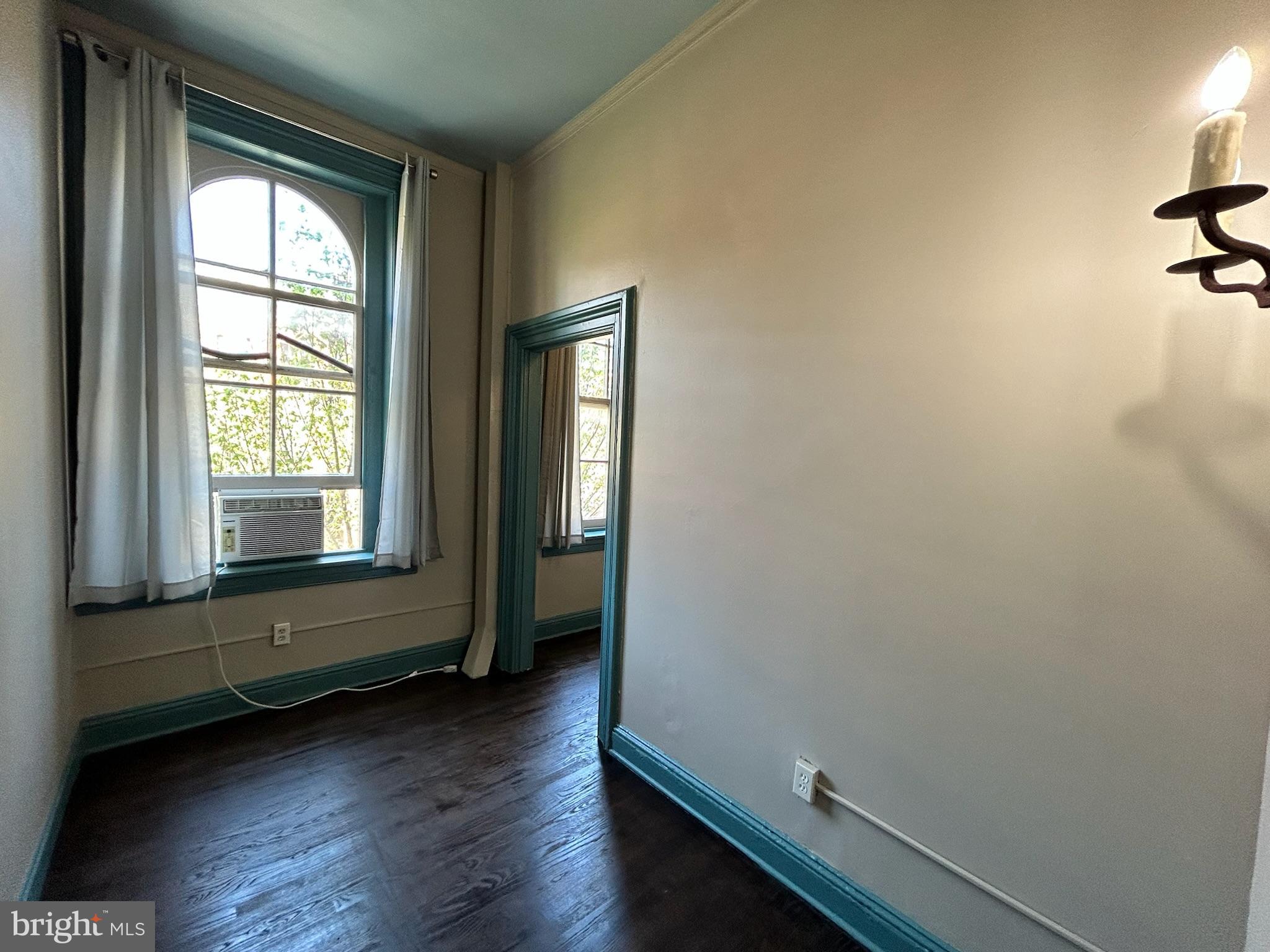 MOUNT VERNON PLACE HISTORIC DISTRICT - Residential Lease