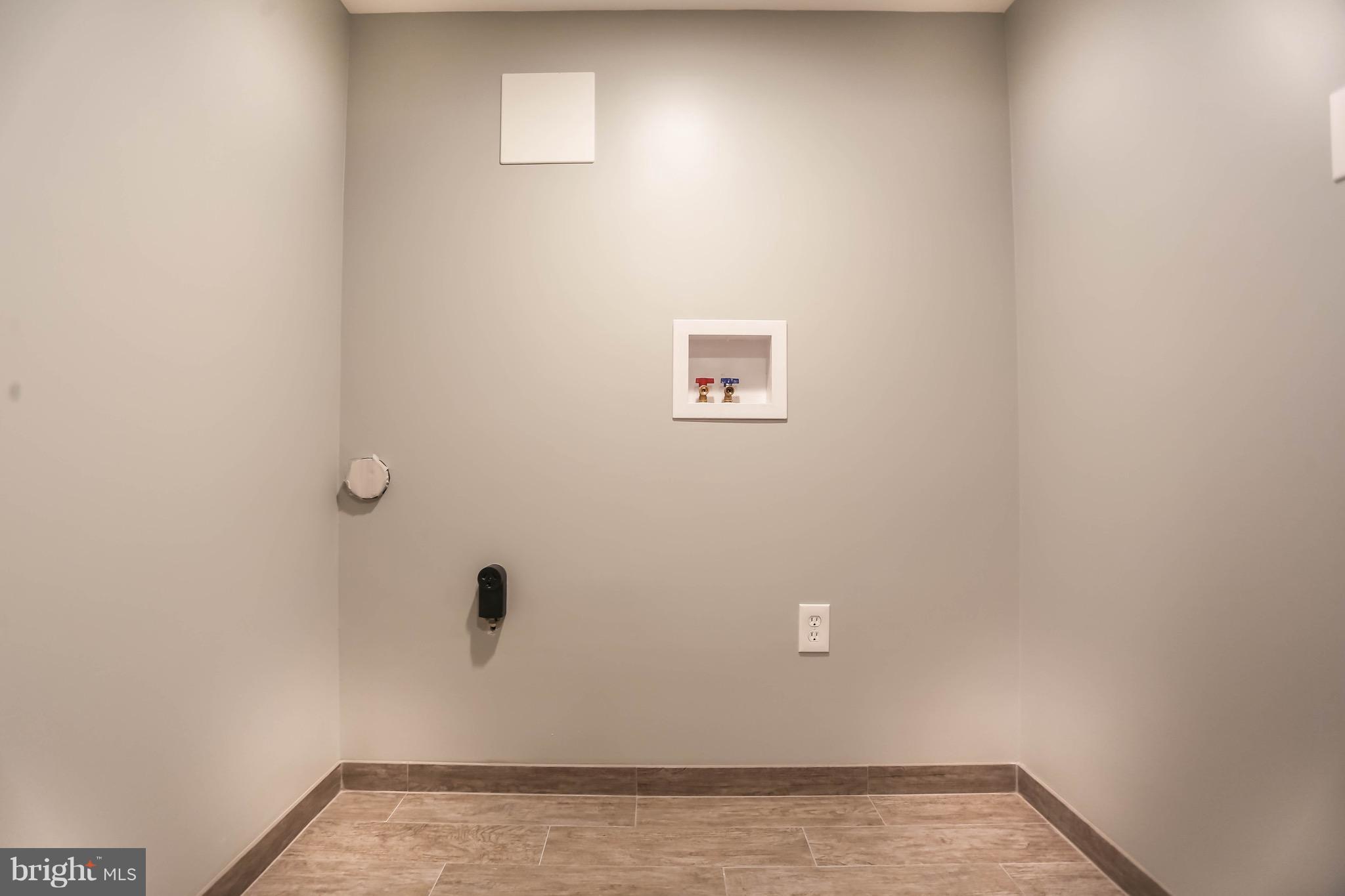 ROSE VALLEY ESTATES - Residential