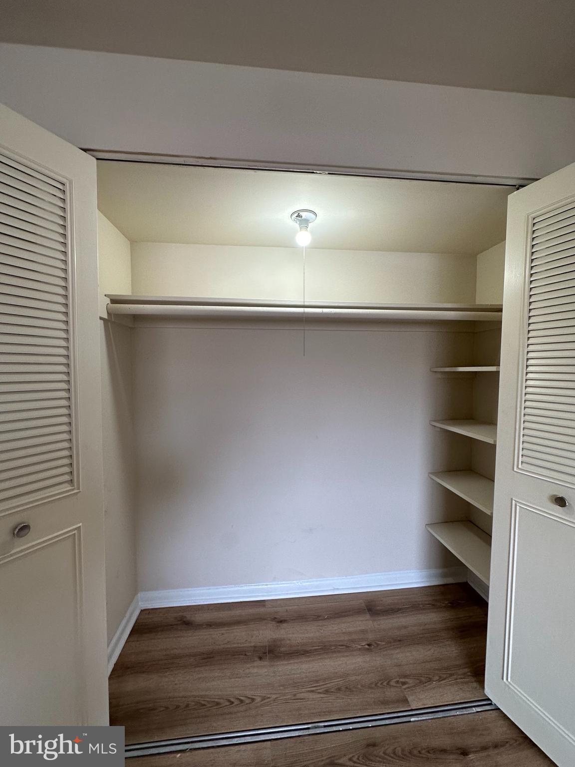 BOOTH-BOYD - Residential Lease