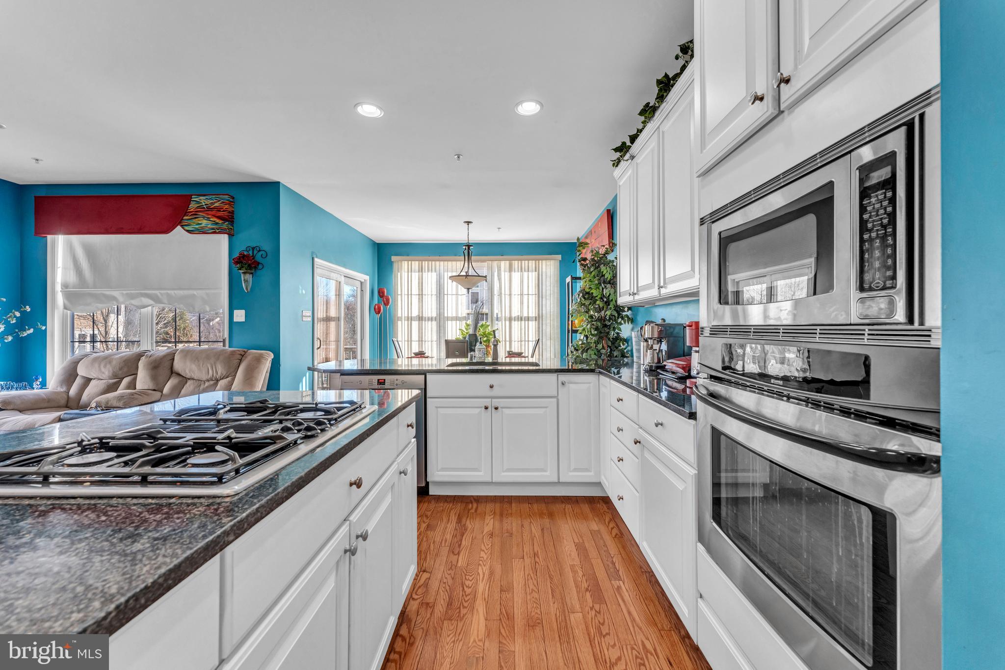 9111 MARLOVE OAKS LANE