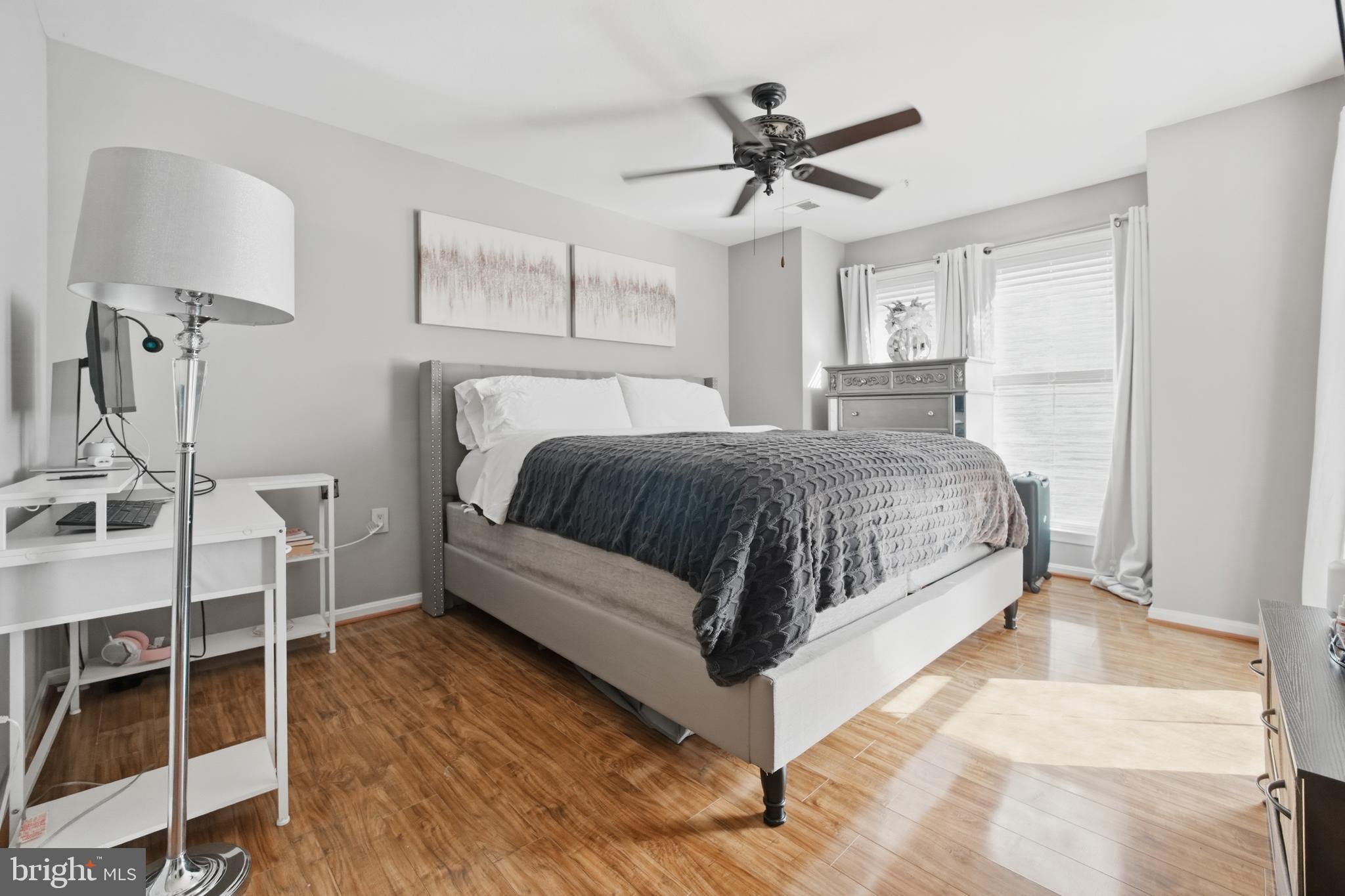 RUSSETT - Residential