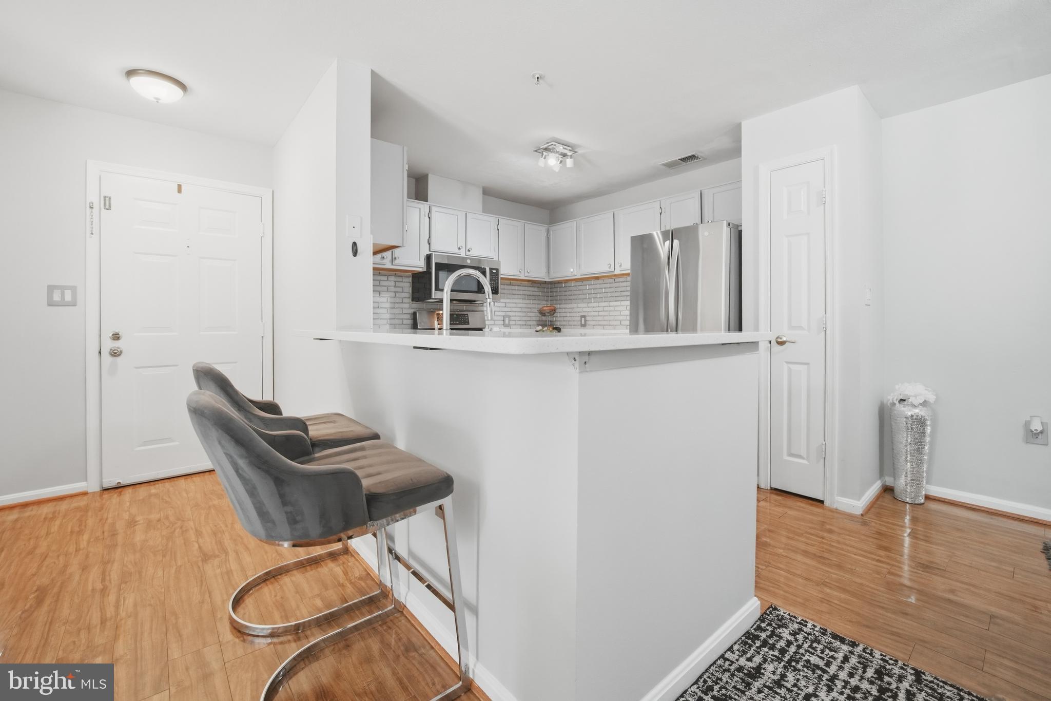 3557 FLOATING LEAF LANE F202