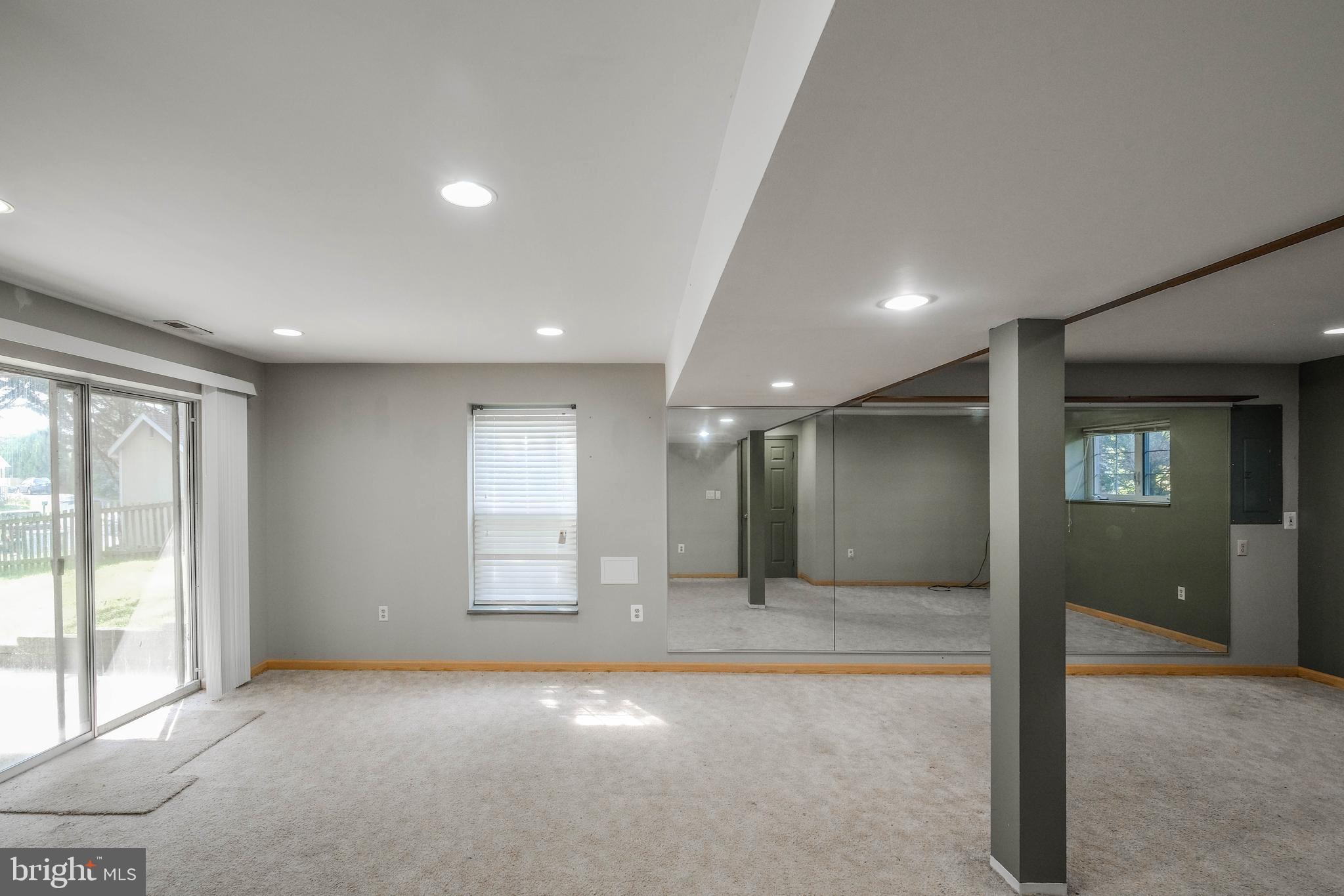 CARLISLE HEIGHTS - Residential