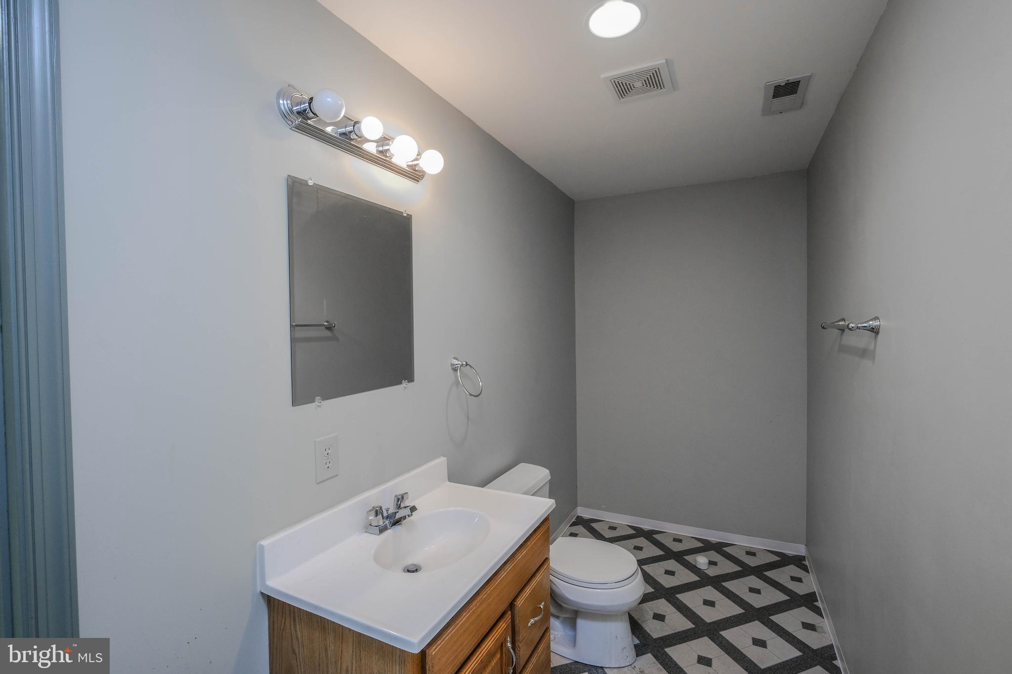 CARLISLE HEIGHTS - Residential