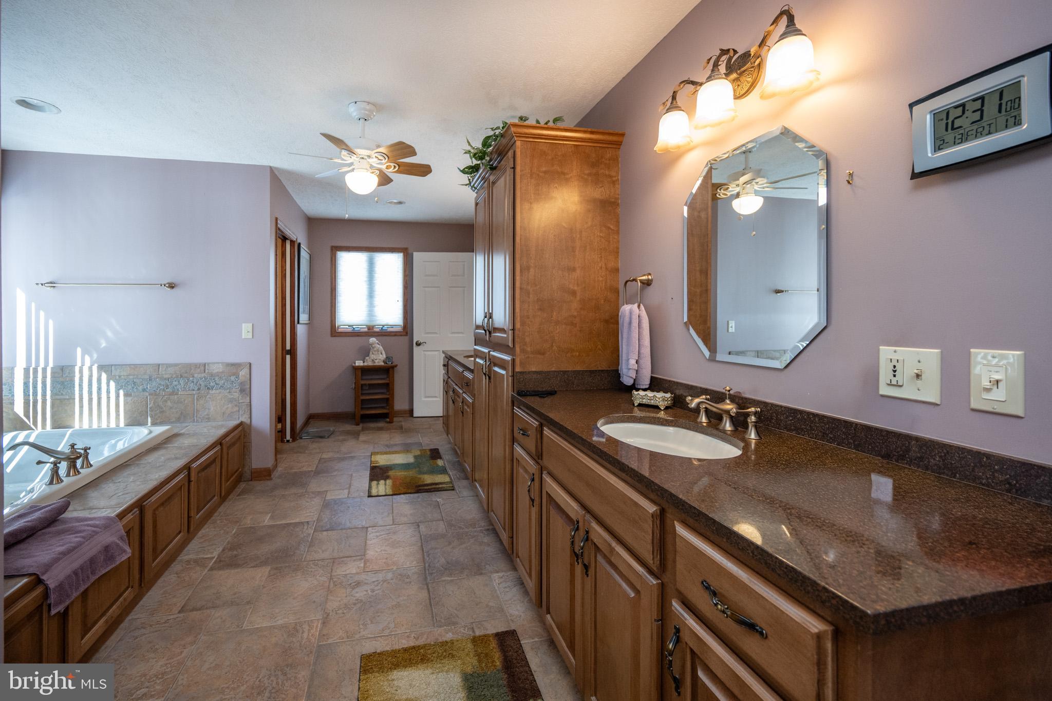 DEEP CREEK LAKE - Residential