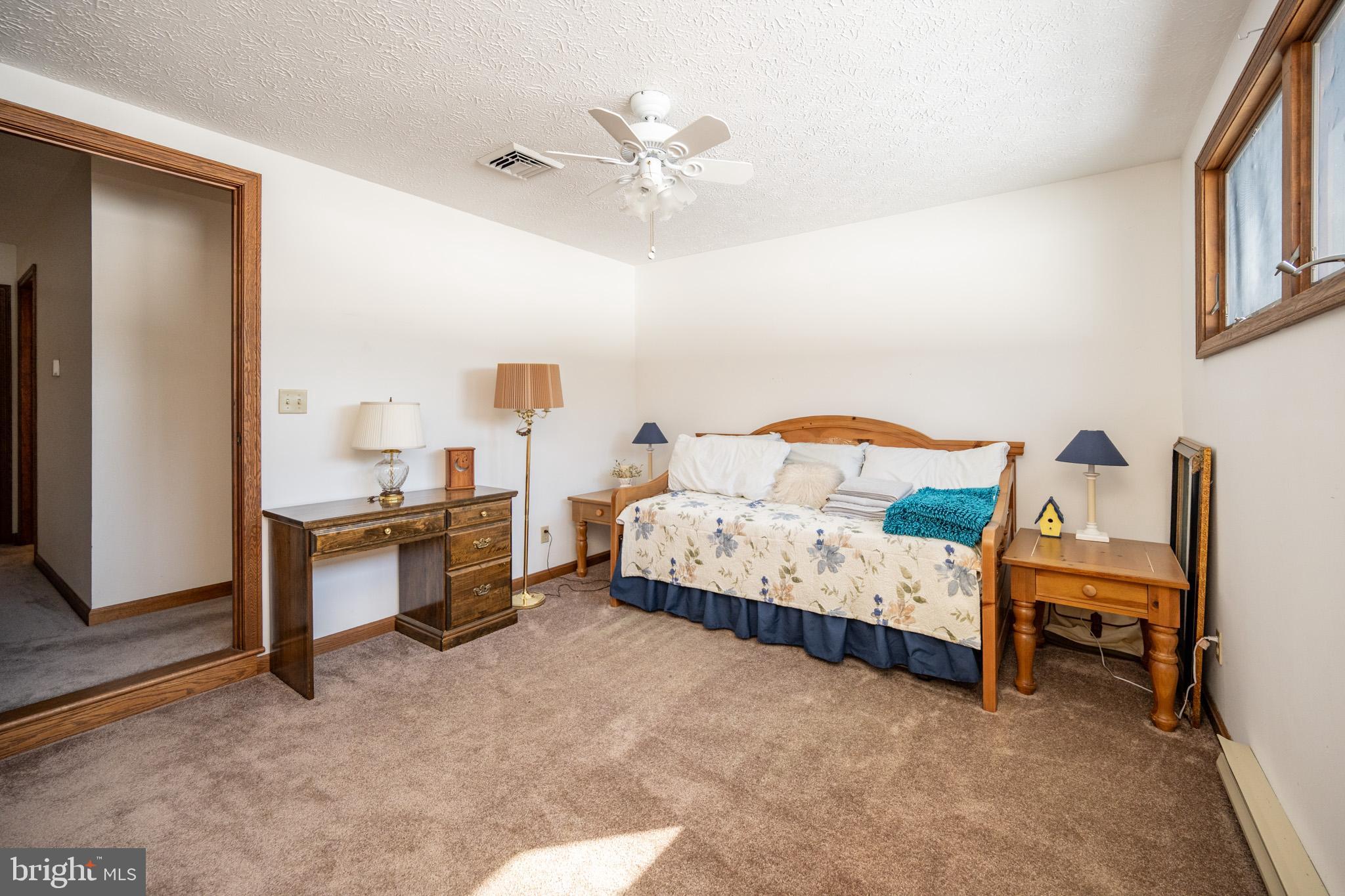 DEEP CREEK LAKE - Residential