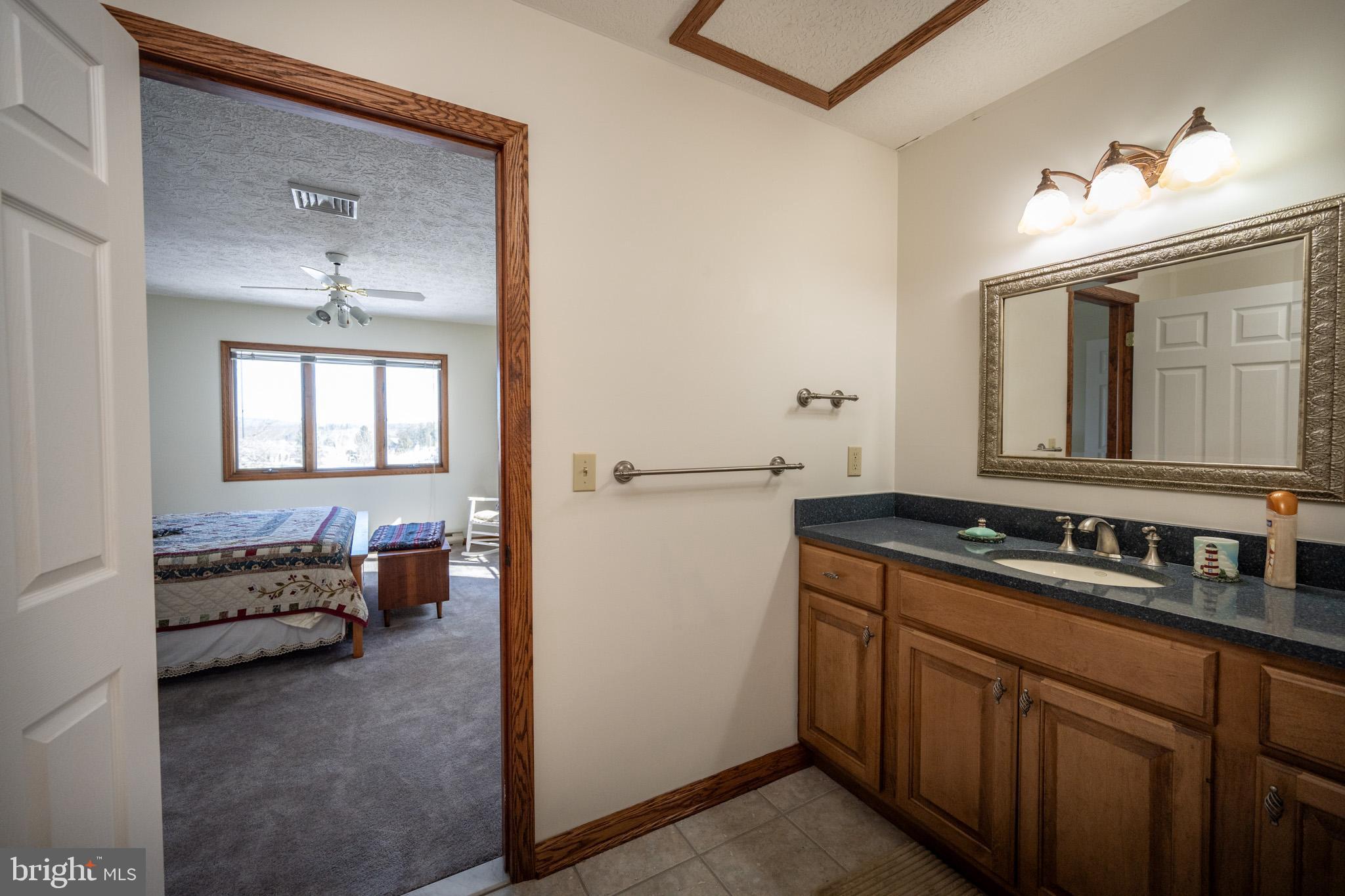 DEEP CREEK LAKE - Residential