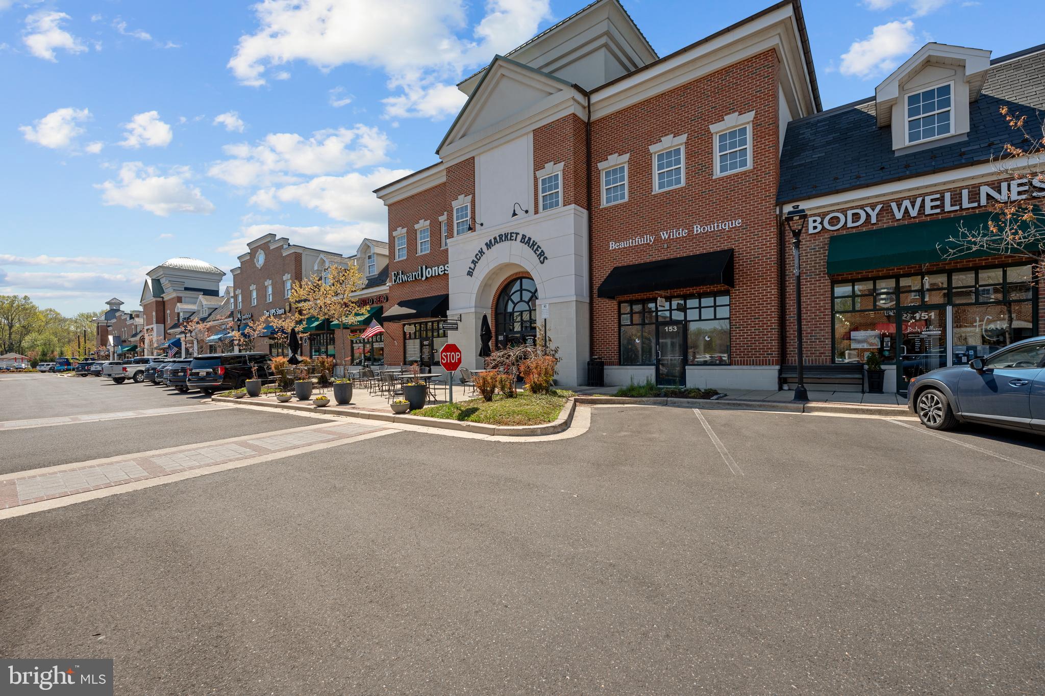 SOUTHDOWN SHORES - Residential