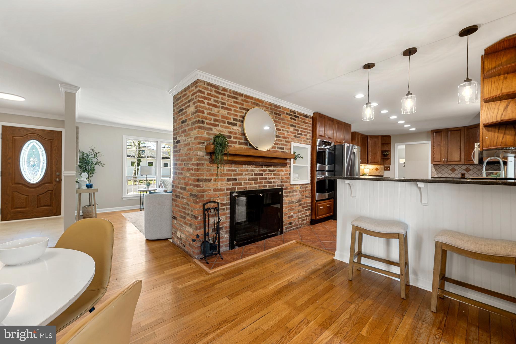 SOUTHDOWN SHORES - Residential