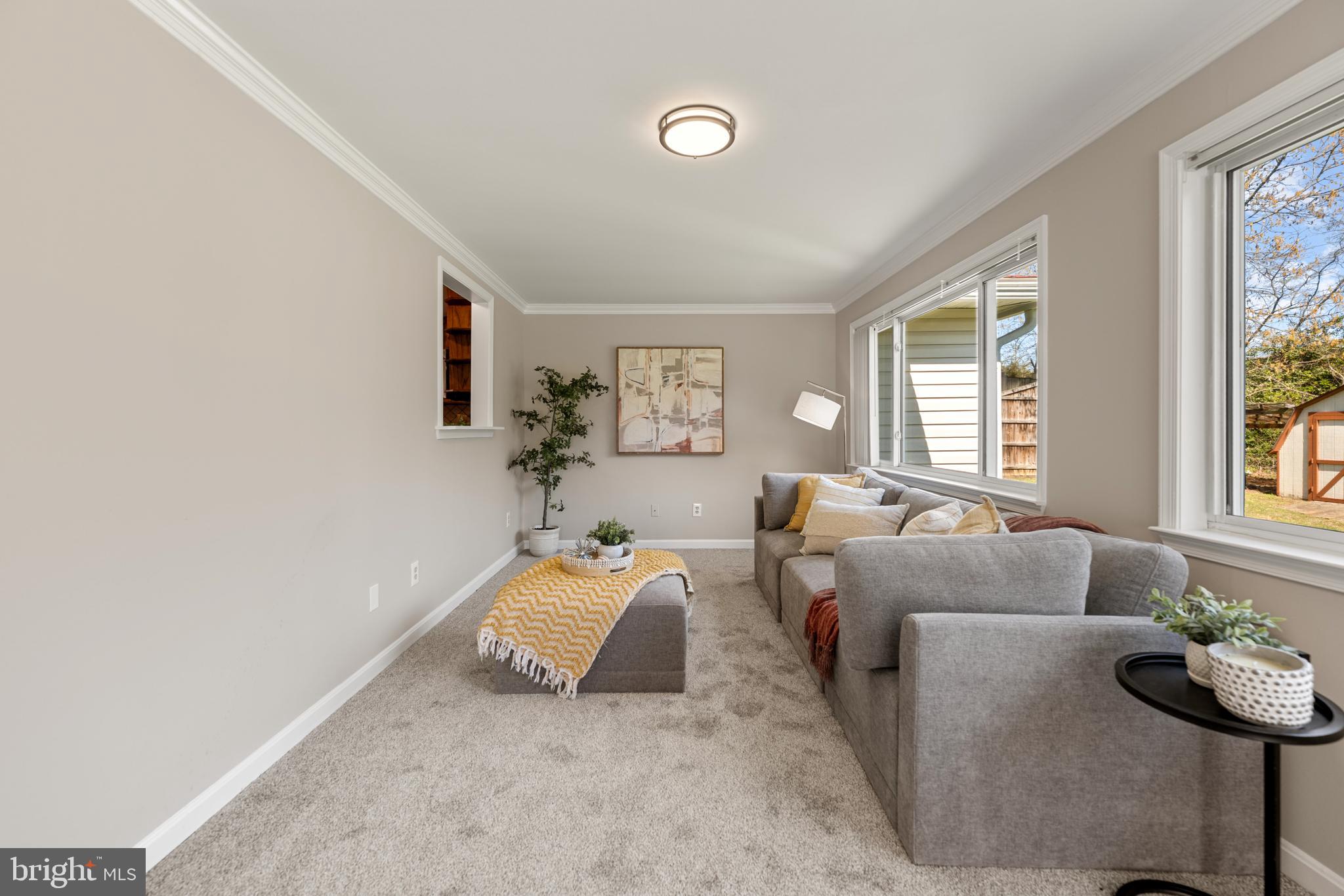 SOUTHDOWN SHORES - Residential