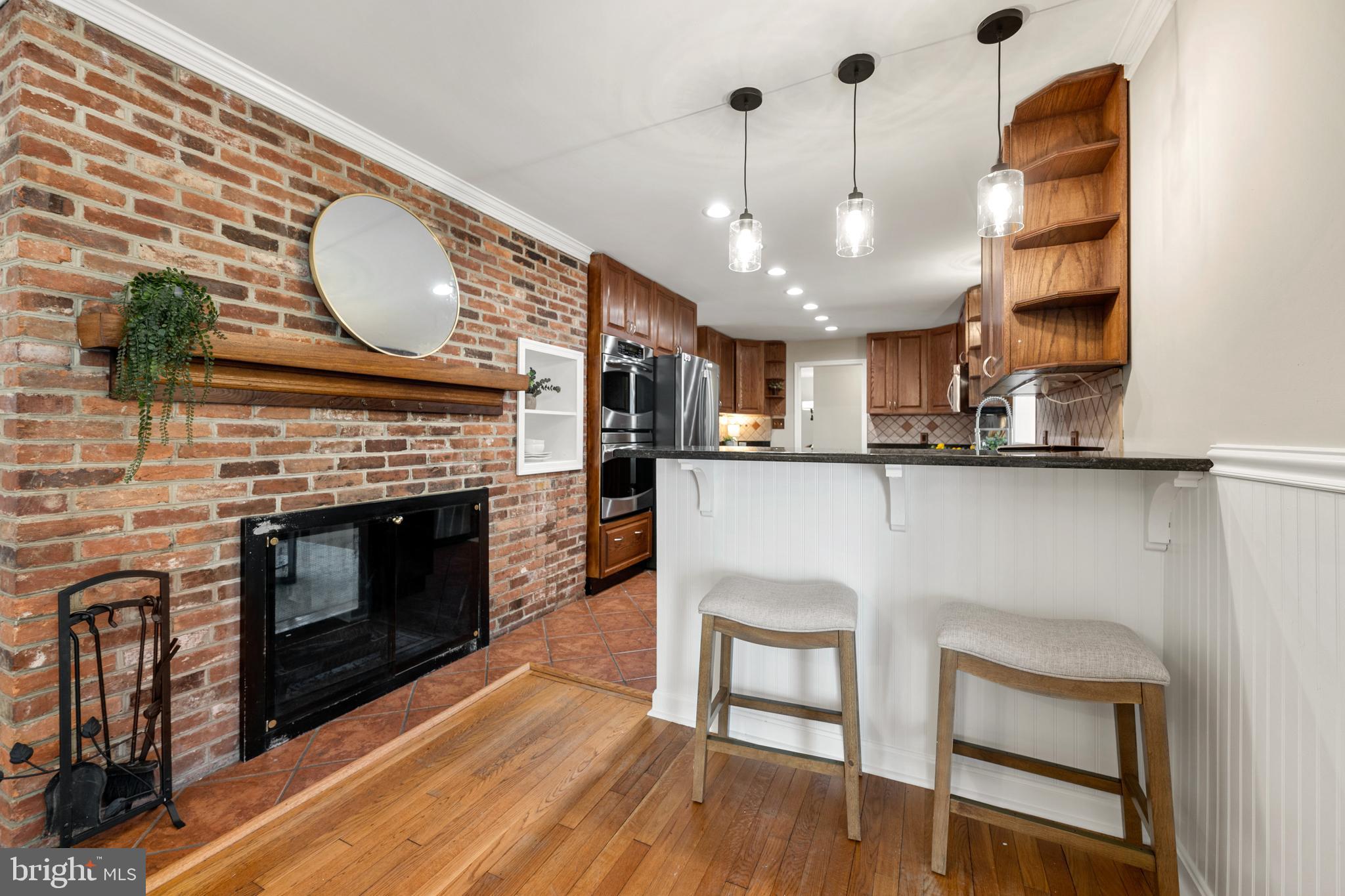 SOUTHDOWN SHORES - Residential