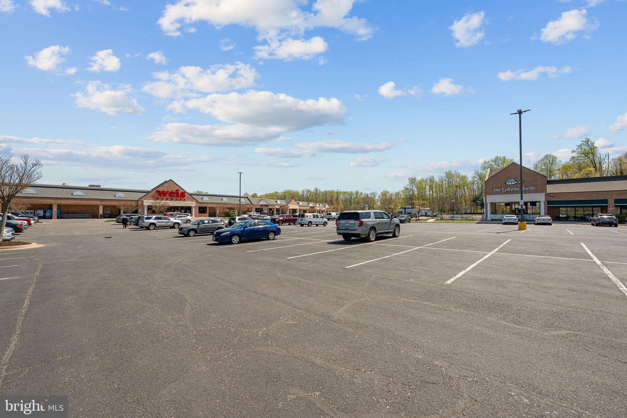 SOUTHDOWN SHORES - Residential