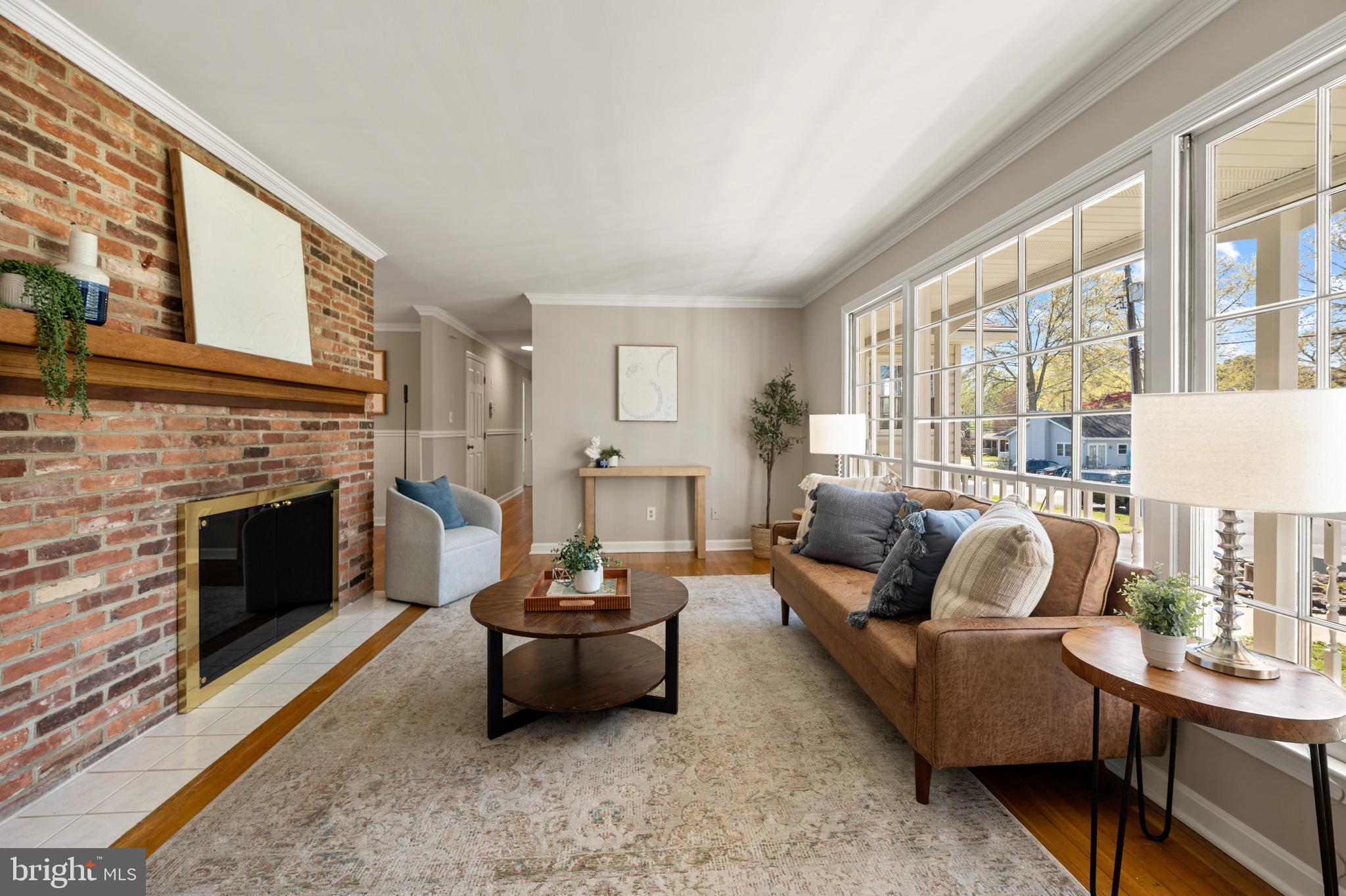 SOUTHDOWN SHORES - Residential