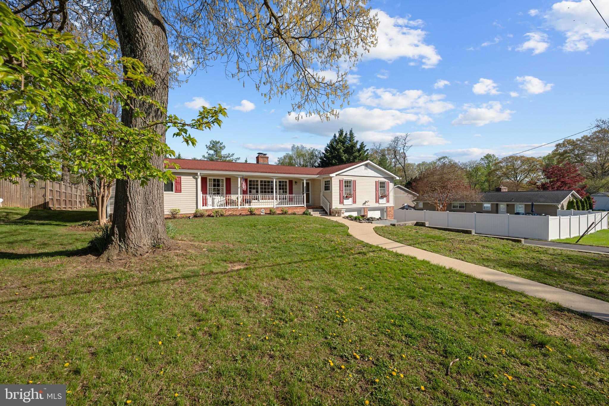 SOUTHDOWN SHORES - Residential