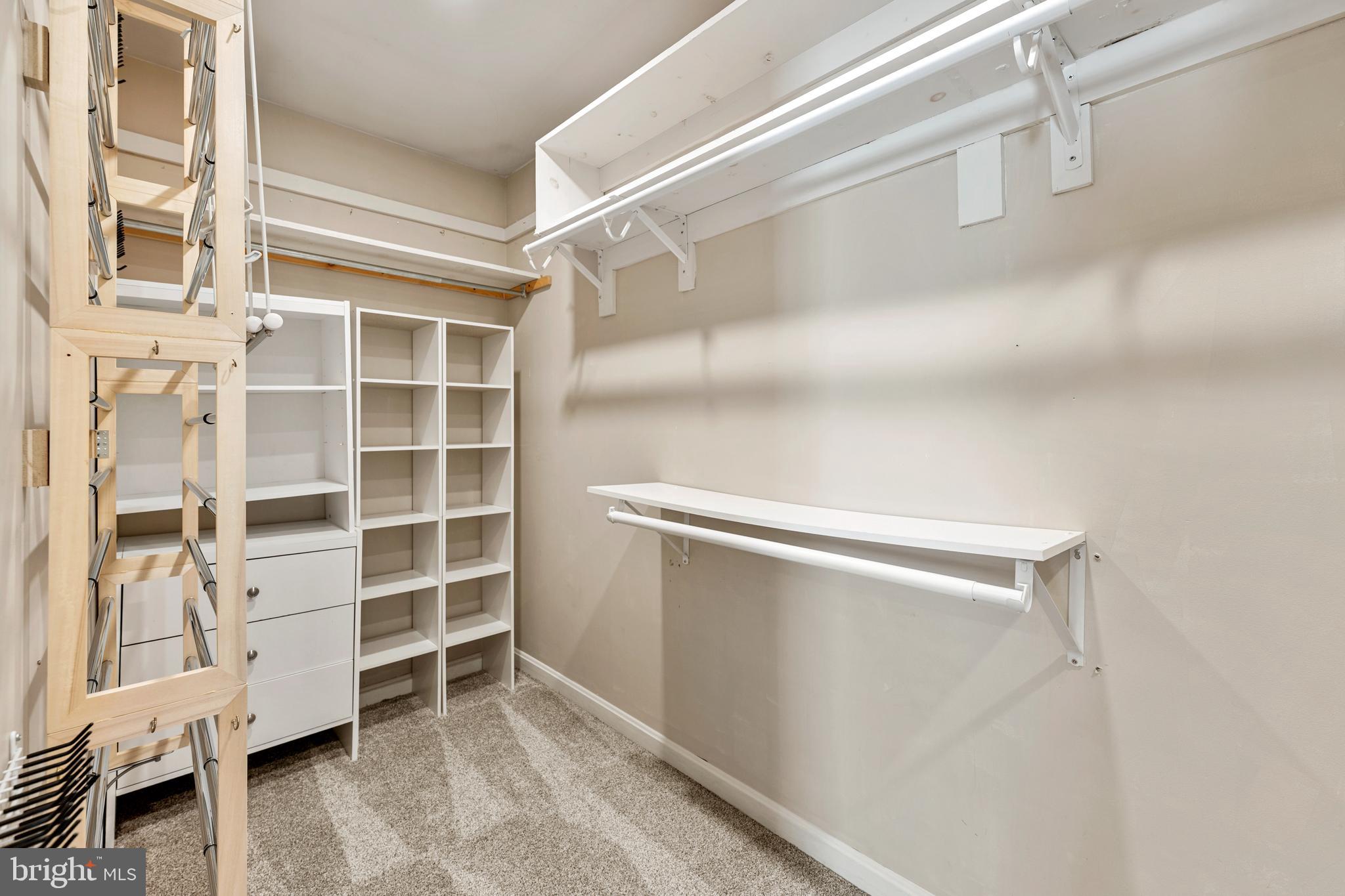 SOUTHDOWN SHORES - Residential