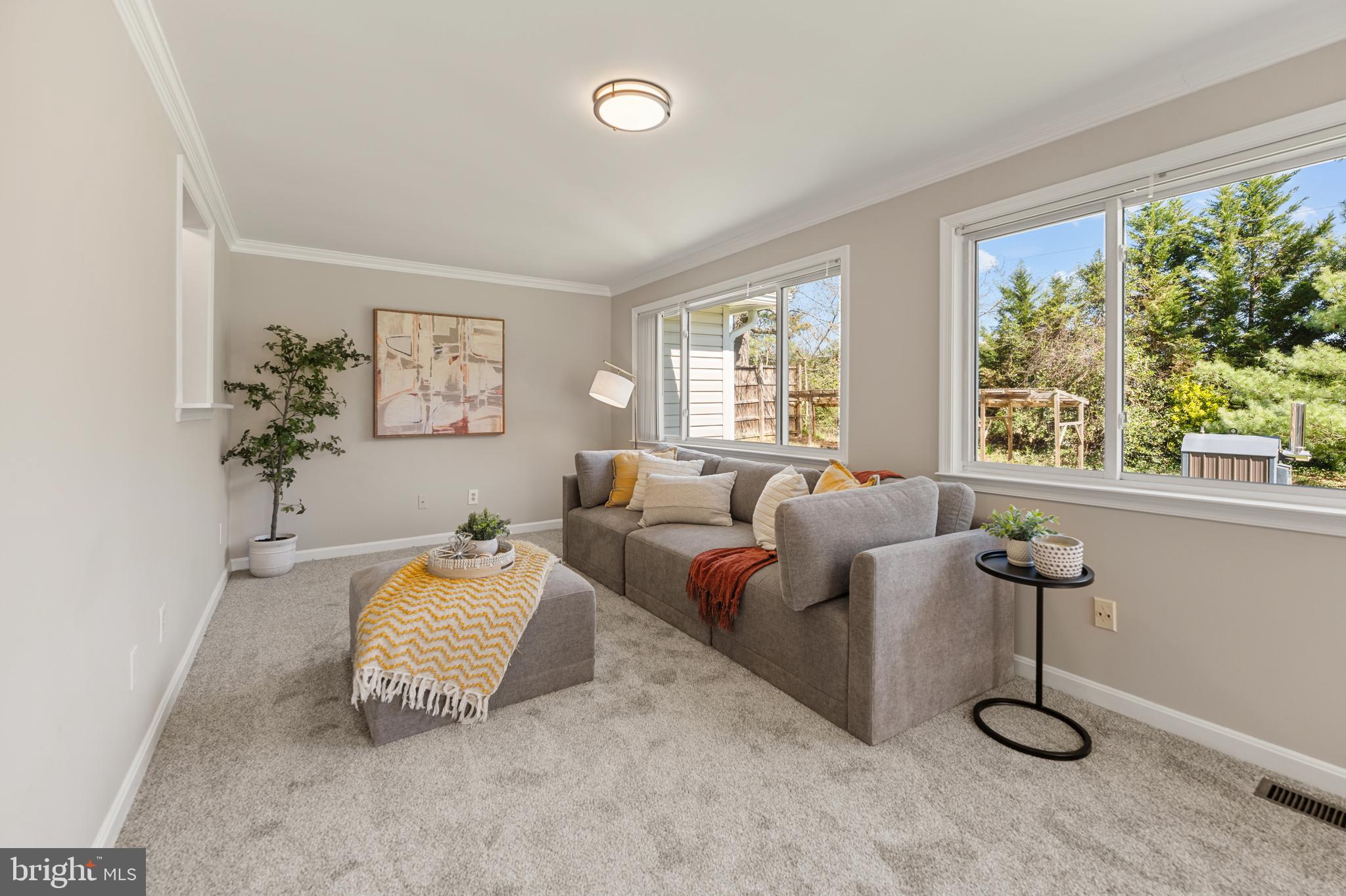 SOUTHDOWN SHORES - Residential