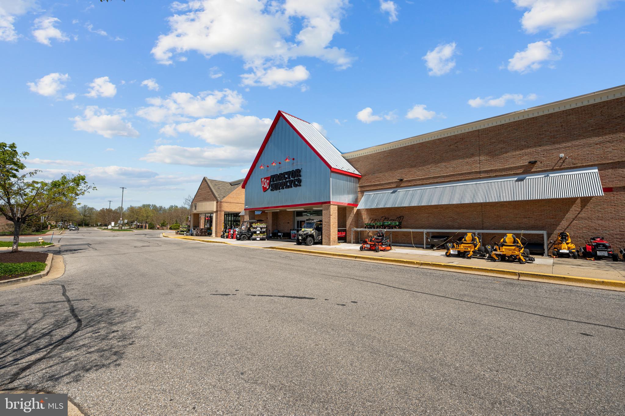 SOUTHDOWN SHORES - Residential