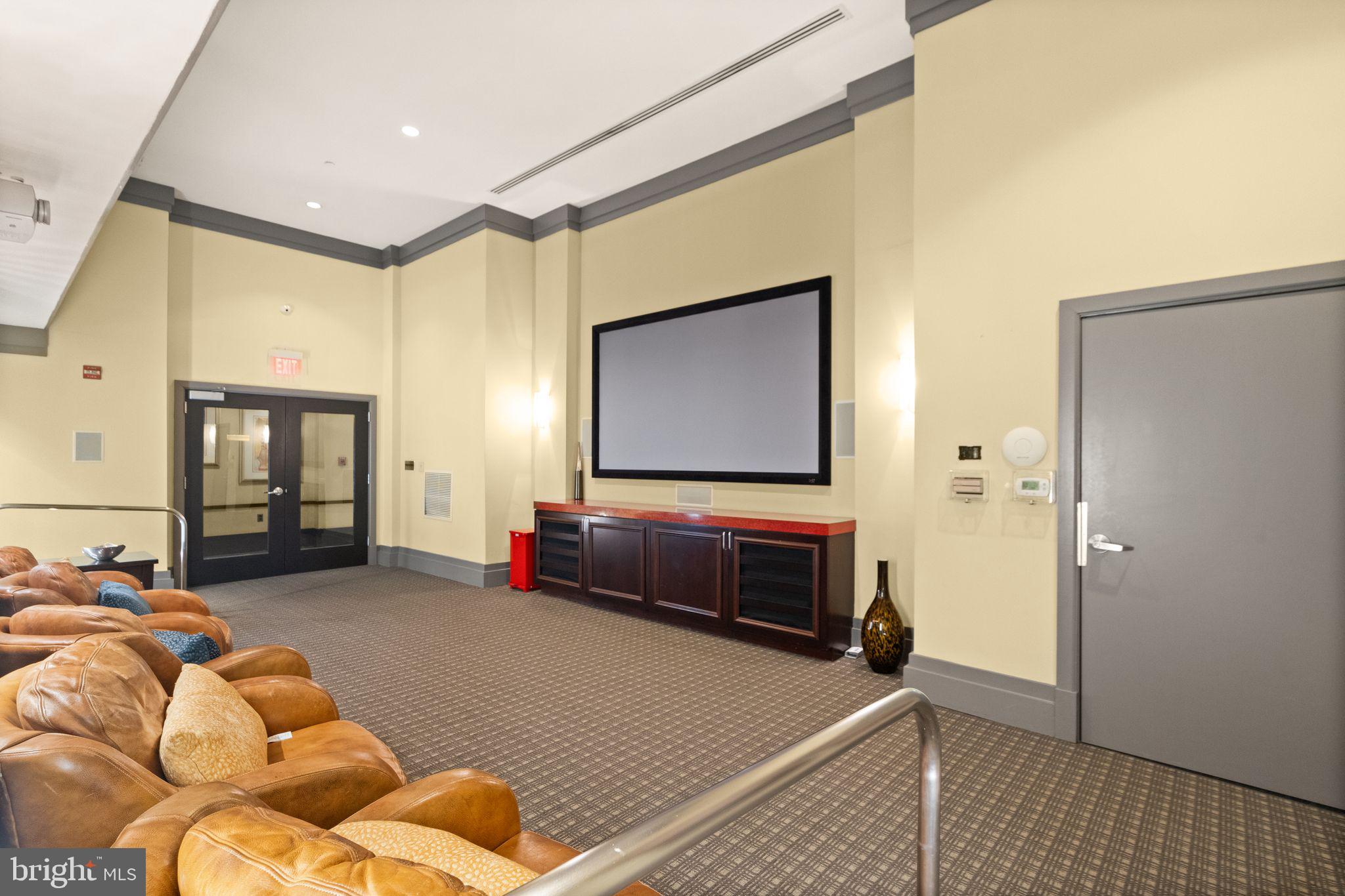 THE BRITTANY - Residential