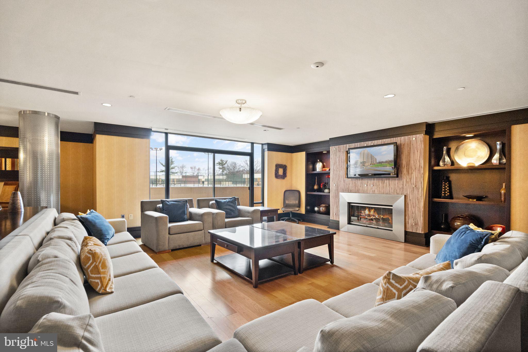 THE BRITTANY - Residential