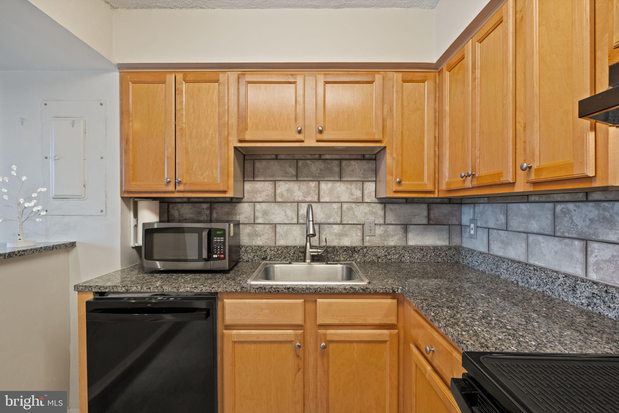 THE BRITTANY - Residential