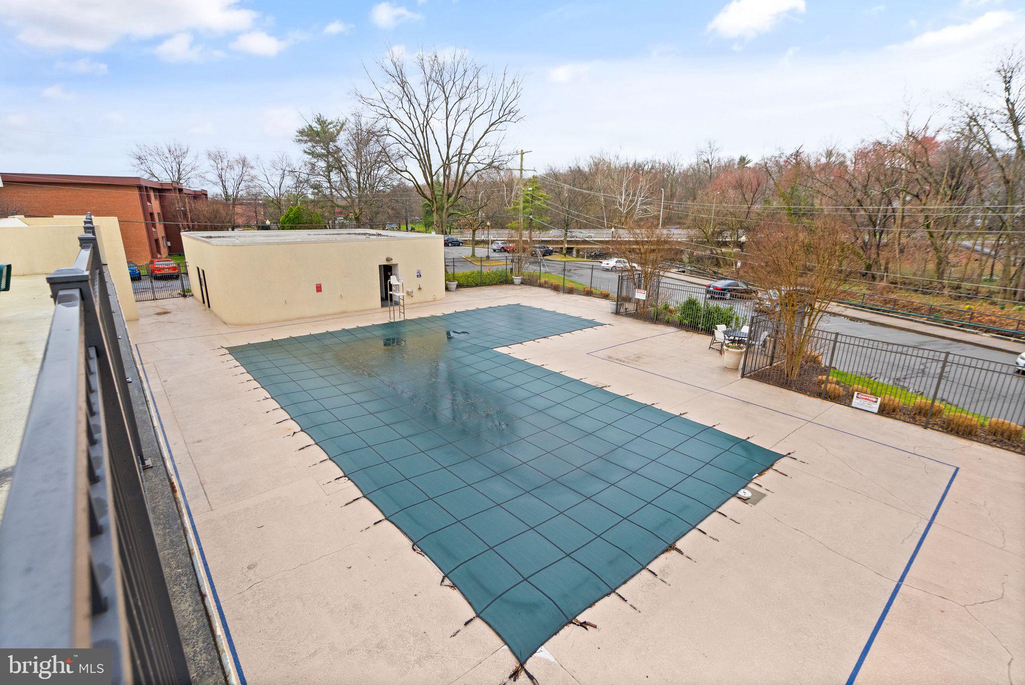 THE BRITTANY - Residential