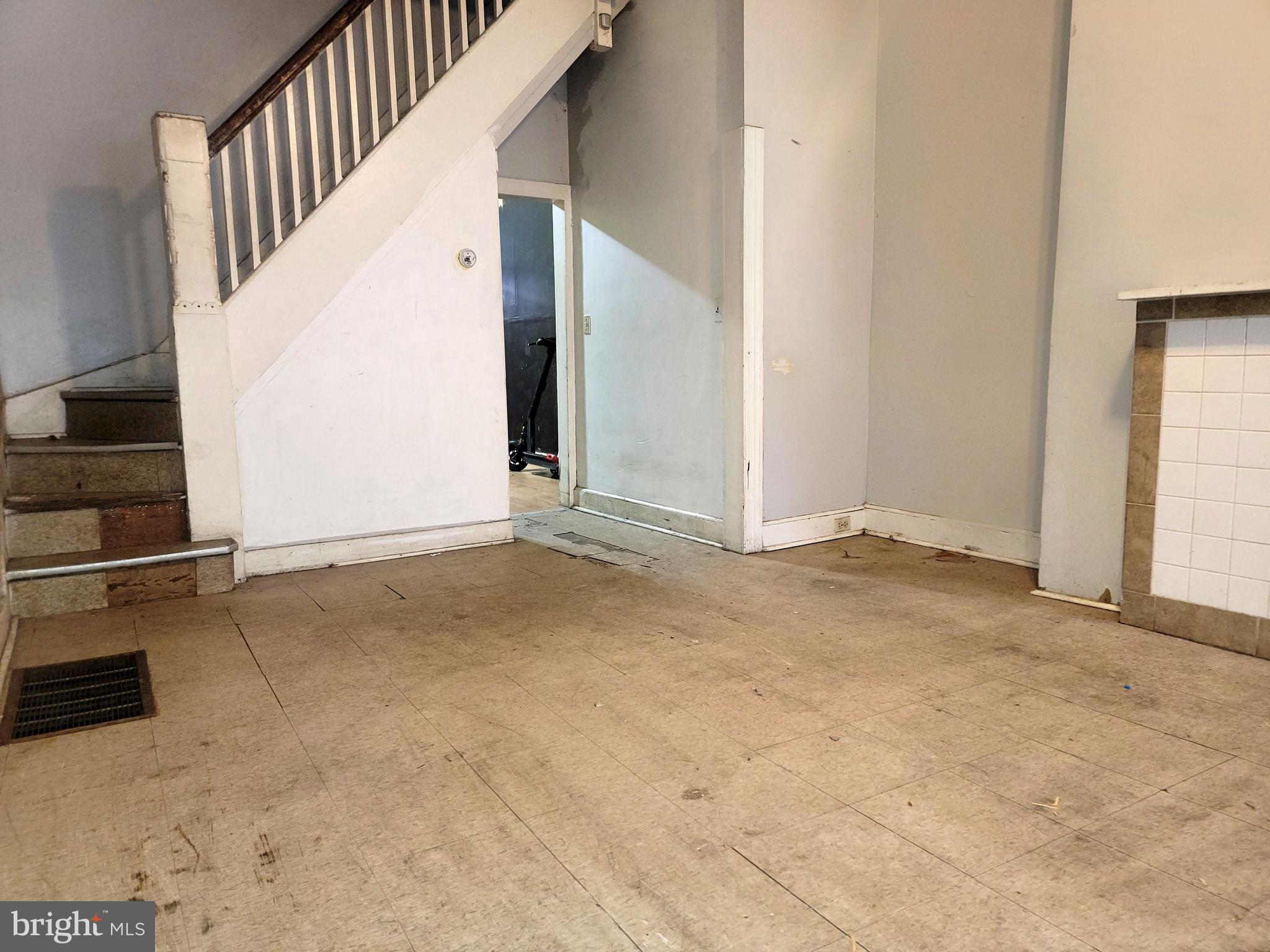 BARCLAY - Residential