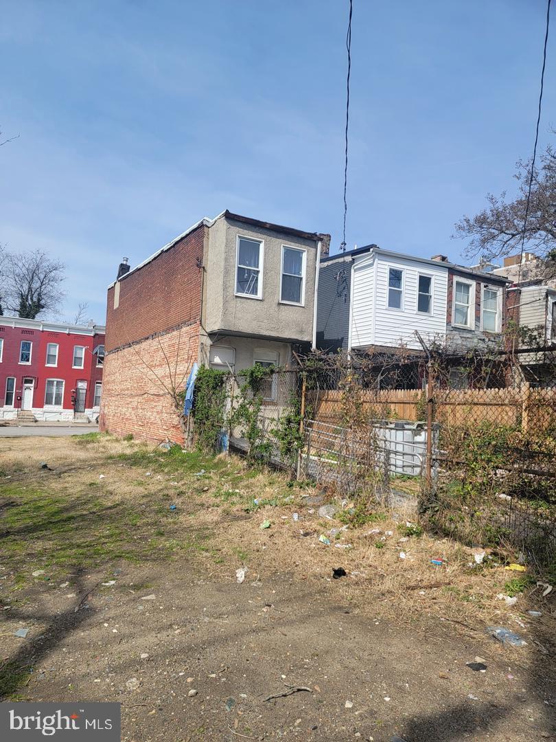 BARCLAY - Residential