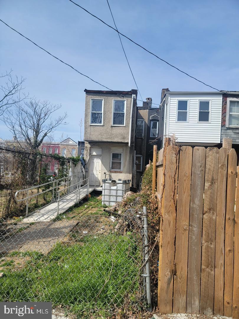 BARCLAY - Residential