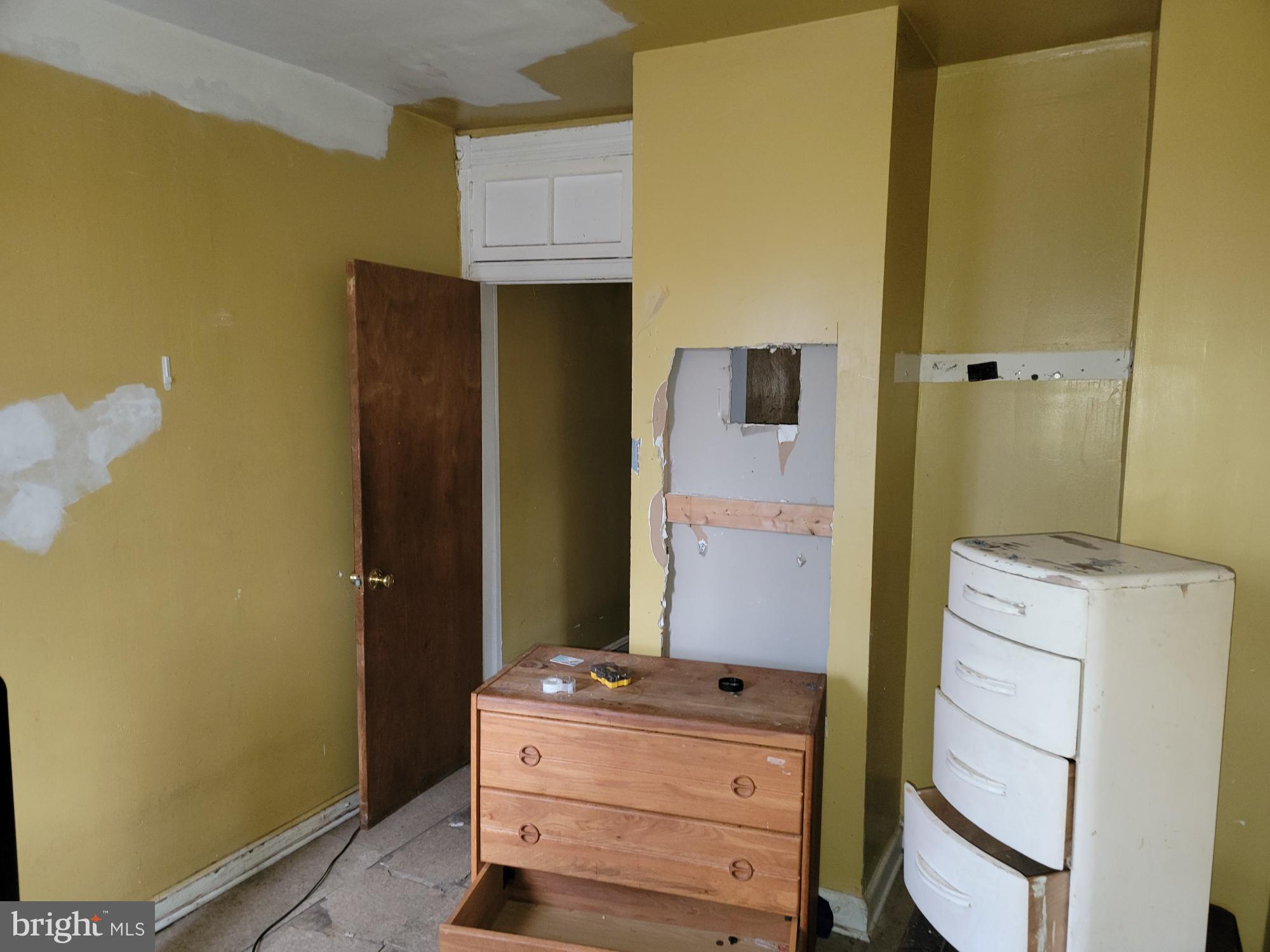 BARCLAY - Residential