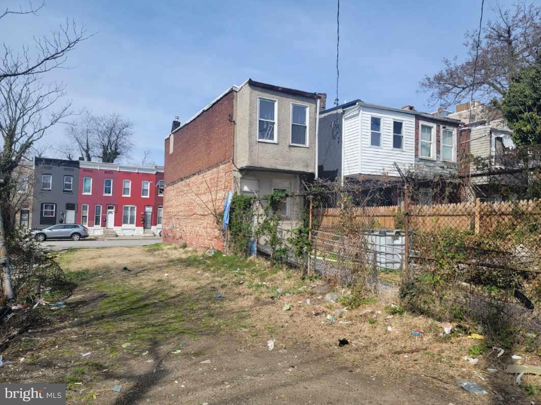 BARCLAY - Residential