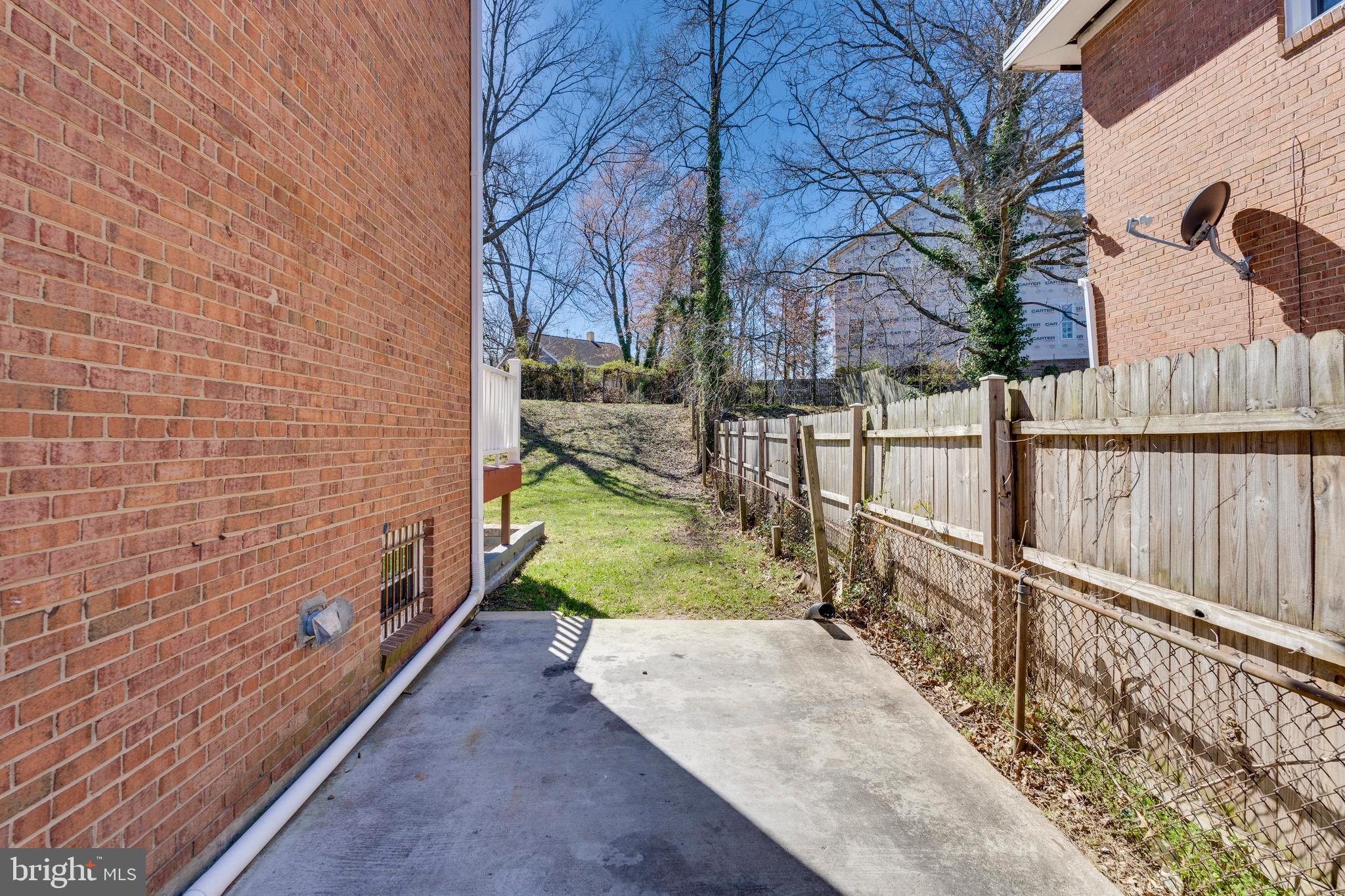 GLASSMANOR - Residential