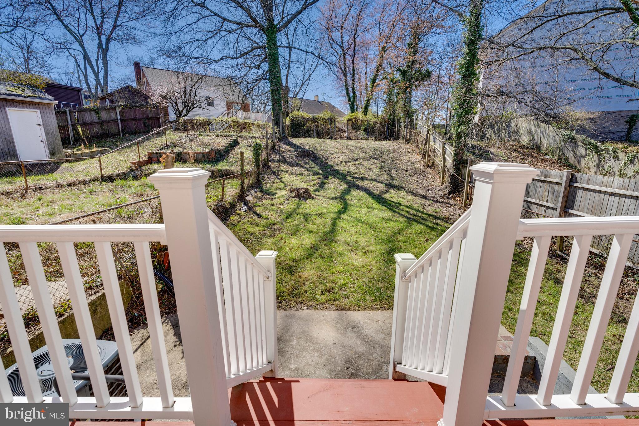 GLASSMANOR - Residential