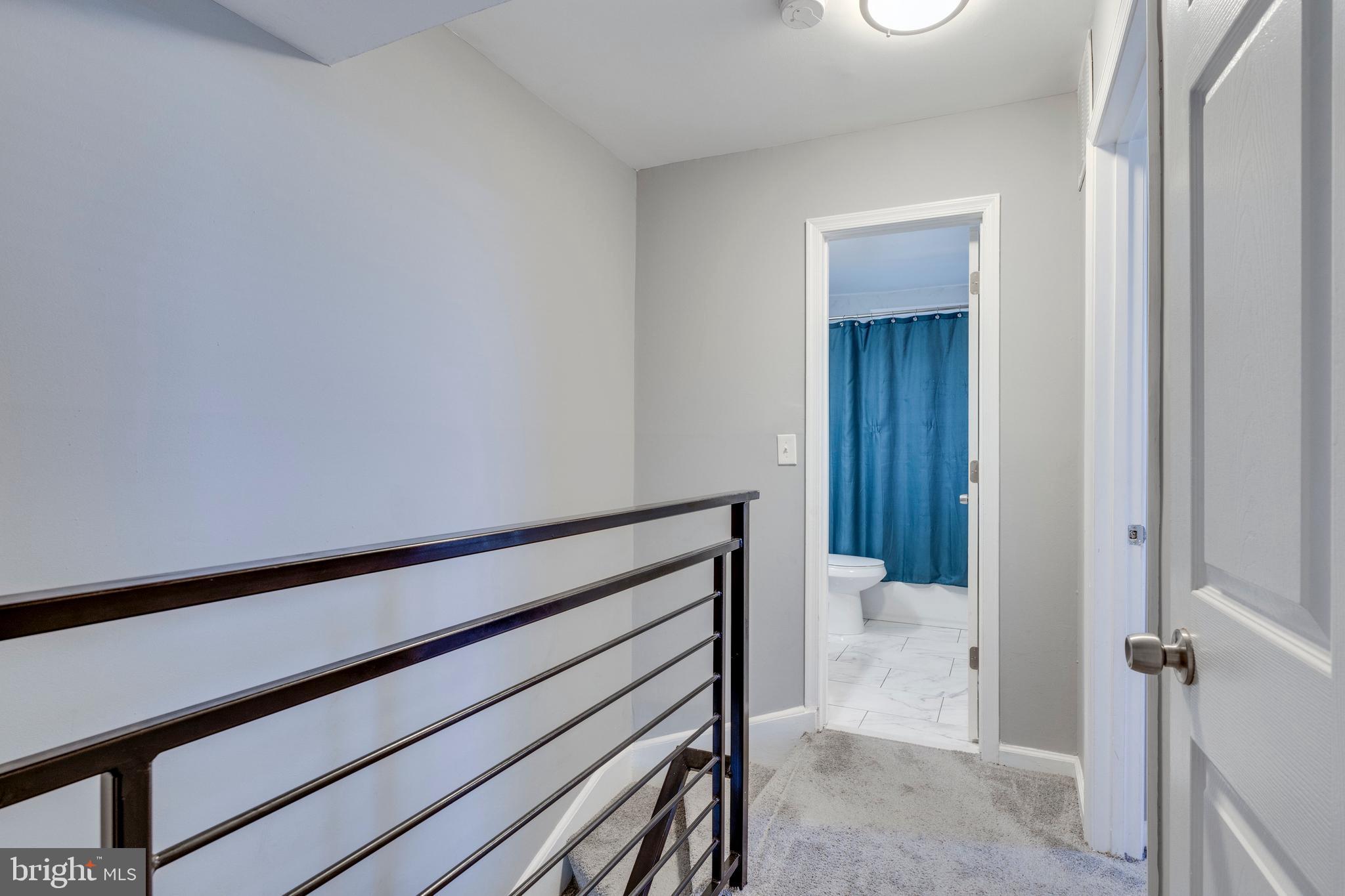 GLASSMANOR - Residential