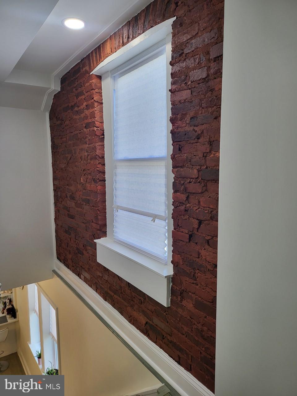 SULPHUR SPRING TERRACE - Residential