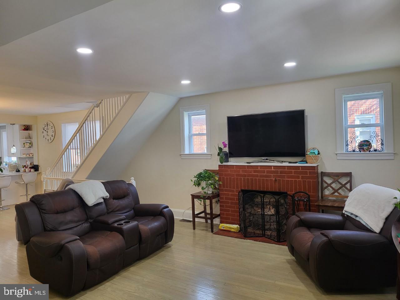 SULPHUR SPRING TERRACE - Residential