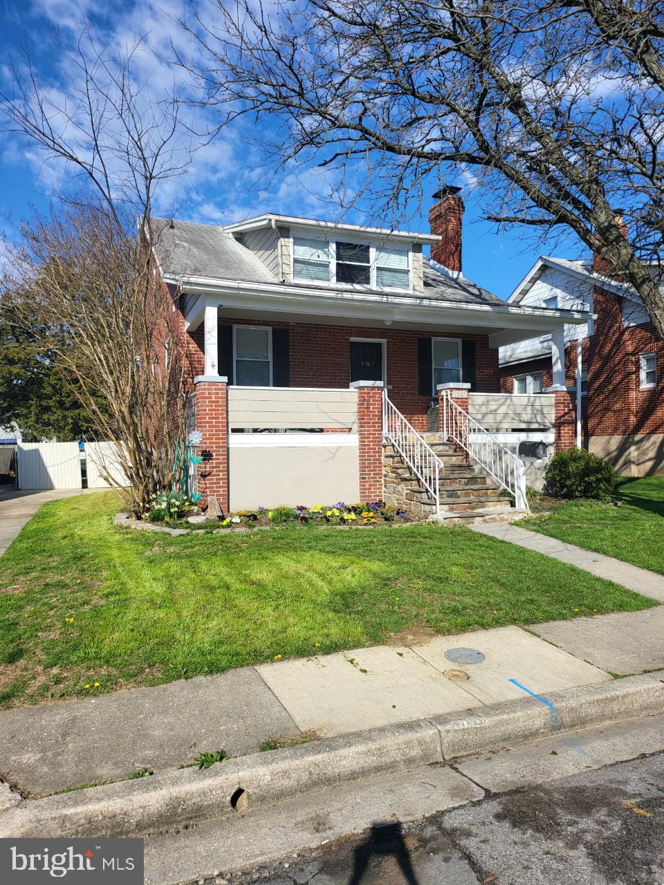 SULPHUR SPRING TERRACE - Residential