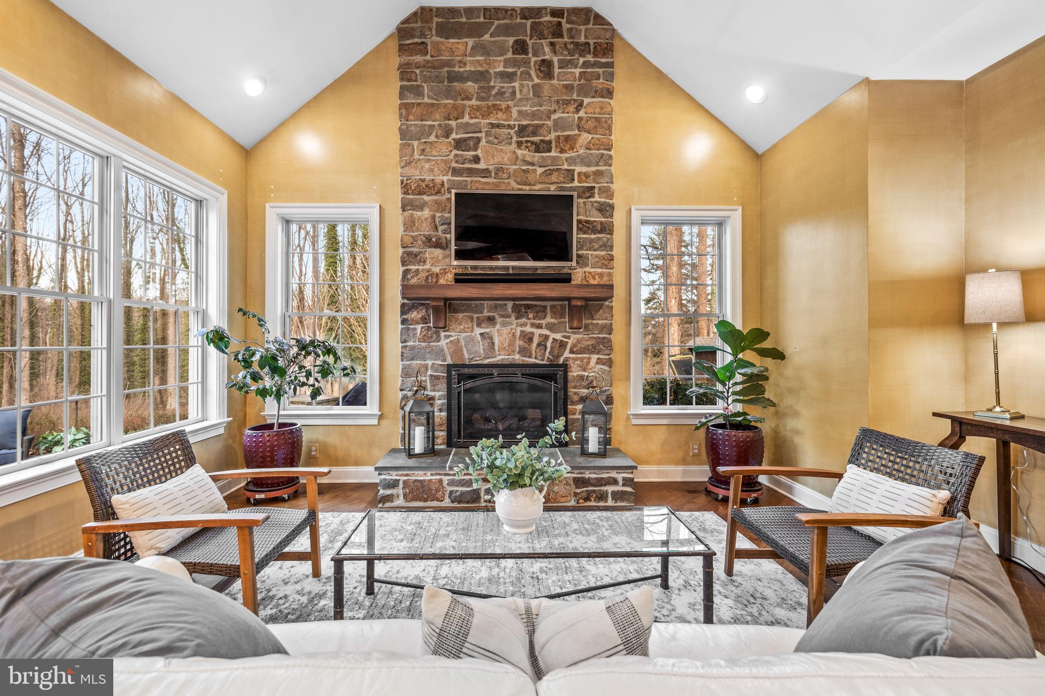 GREENSPRING VALLEY - Residential