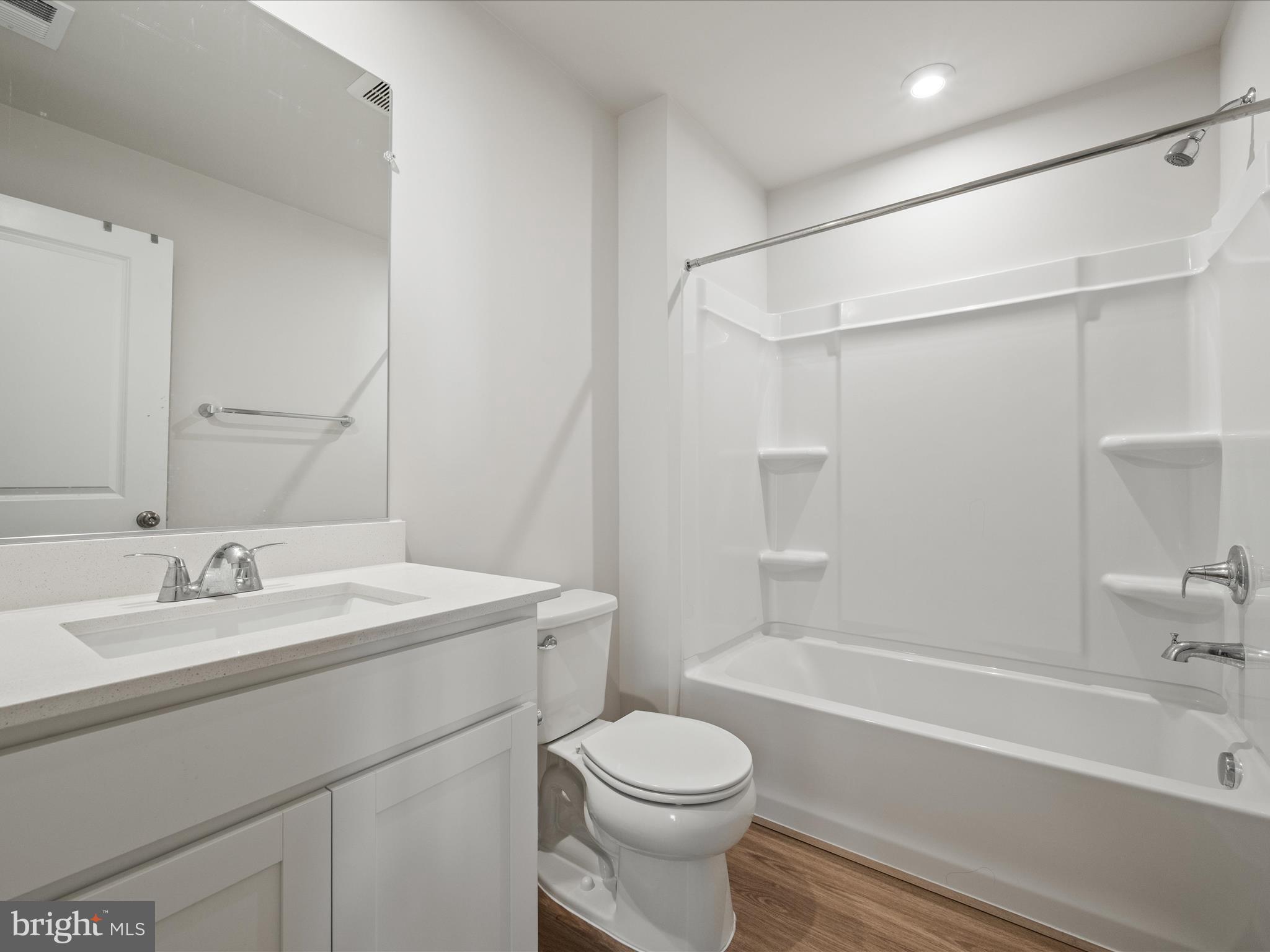 STONE SPRING - Residential