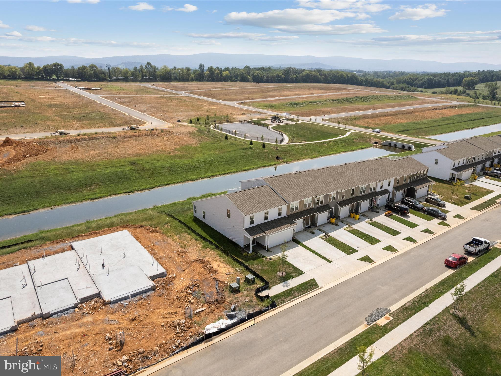 STONE SPRING - Residential