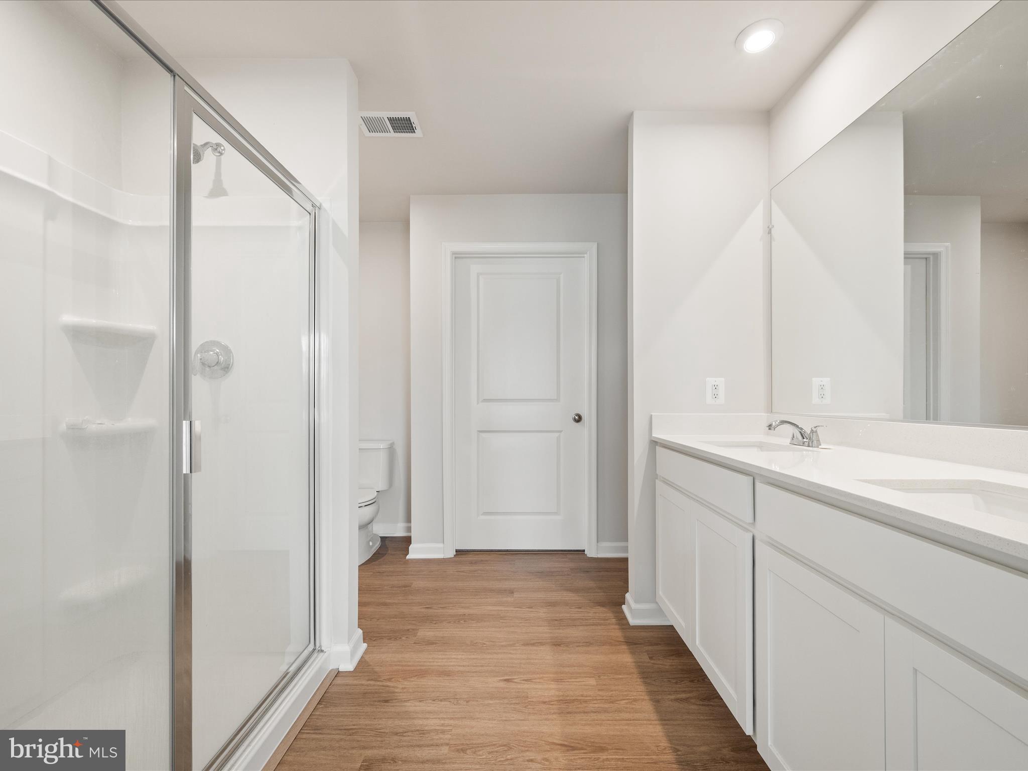 STONE SPRING - Residential